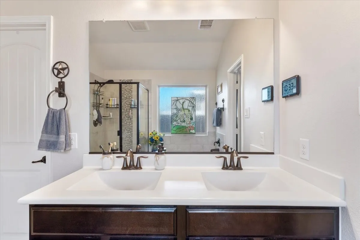 Single Family Residence For Sale in Denton County , 14632 Sundog Way, Fort Worth, Texas 76052, 4 Bedroom, 2 Bathroom, 2 Garage spaces, 2,001 Sqft, built in 2017, mls#21382521, Real Estate Agent in Fort Worth, Homes For Sale in Denton county, Homes For Sale in Fort Worth, Realtor in Fort Worth Texas, Real Estate Brokerage Independent Realty Texas, Luminita Cordes Realtor
