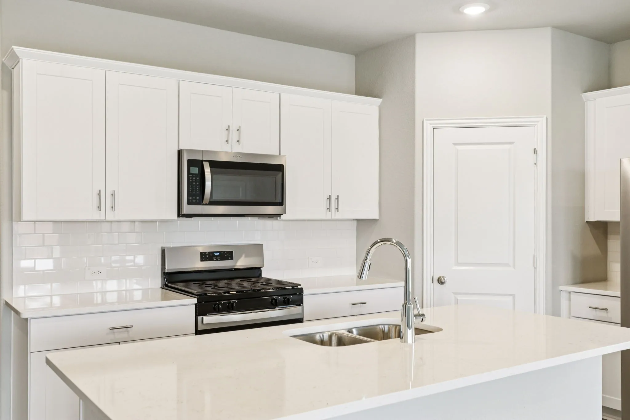 Photo is not of the actual home, but is an inspirational photo of builder’s model home and may depict options, furnishings, and/or decorator features that are not included.