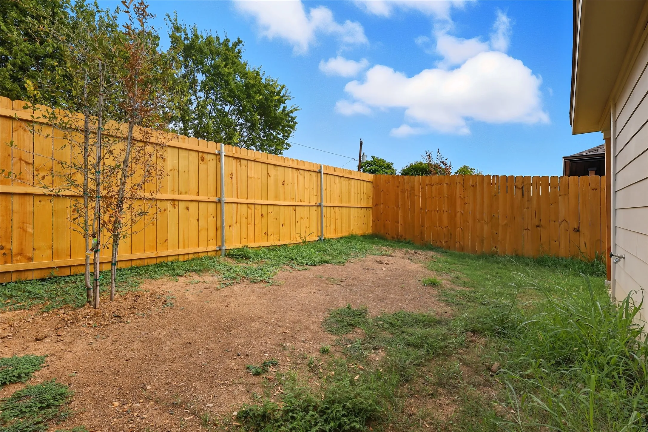 Duplex For Rent in Dallas County , 3151 Stag Road, Dallas, Texas 75241, 3 Bedroom, 2 Bathroom, 1 Garage spaces, 1,380 Sqft, built in 2025, mls#21383337, Real Estate Agent in Dallas, Homes For Rent in Dallas county, Homes For Rent in Dallas, Realtor in Dallas Texas, Real Estate Brokerage Independent Realty Texas, Luminita Cordes Realtor