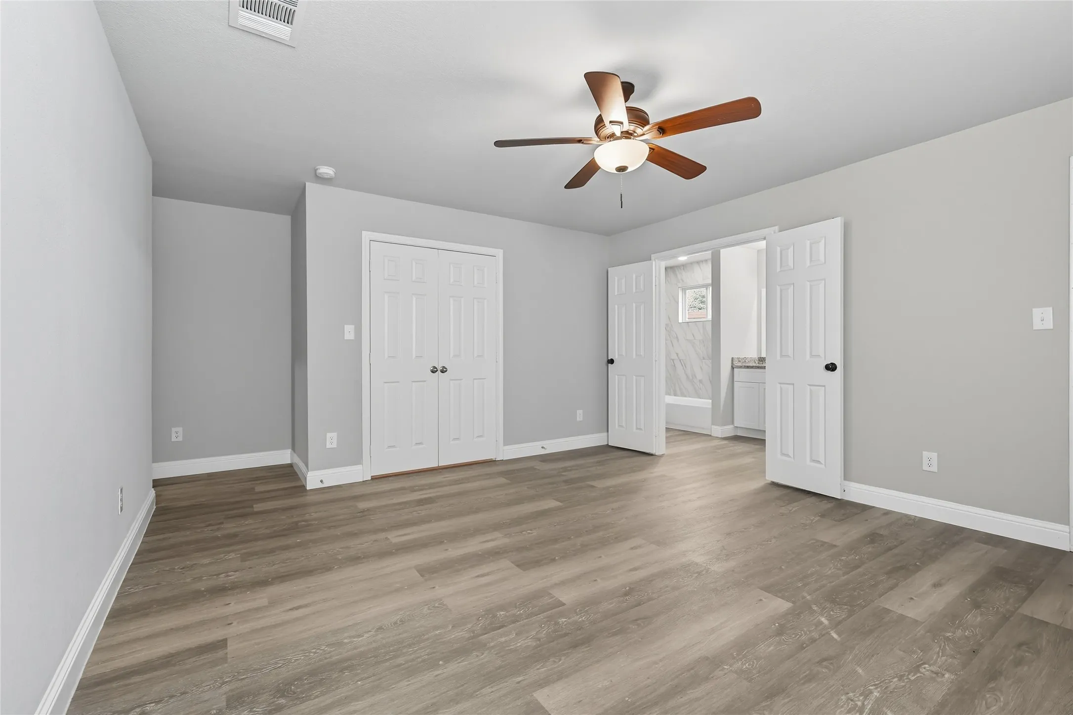 Duplex For Rent in Dallas County , 3151 Stag Road, Dallas, Texas 75241, 3 Bedroom, 2 Bathroom, 1 Garage spaces, 1,380 Sqft, built in 2025, mls#21383337, Real Estate Agent in Dallas, Homes For Rent in Dallas county, Homes For Rent in Dallas, Realtor in Dallas Texas, Real Estate Brokerage Independent Realty Texas, Luminita Cordes Realtor