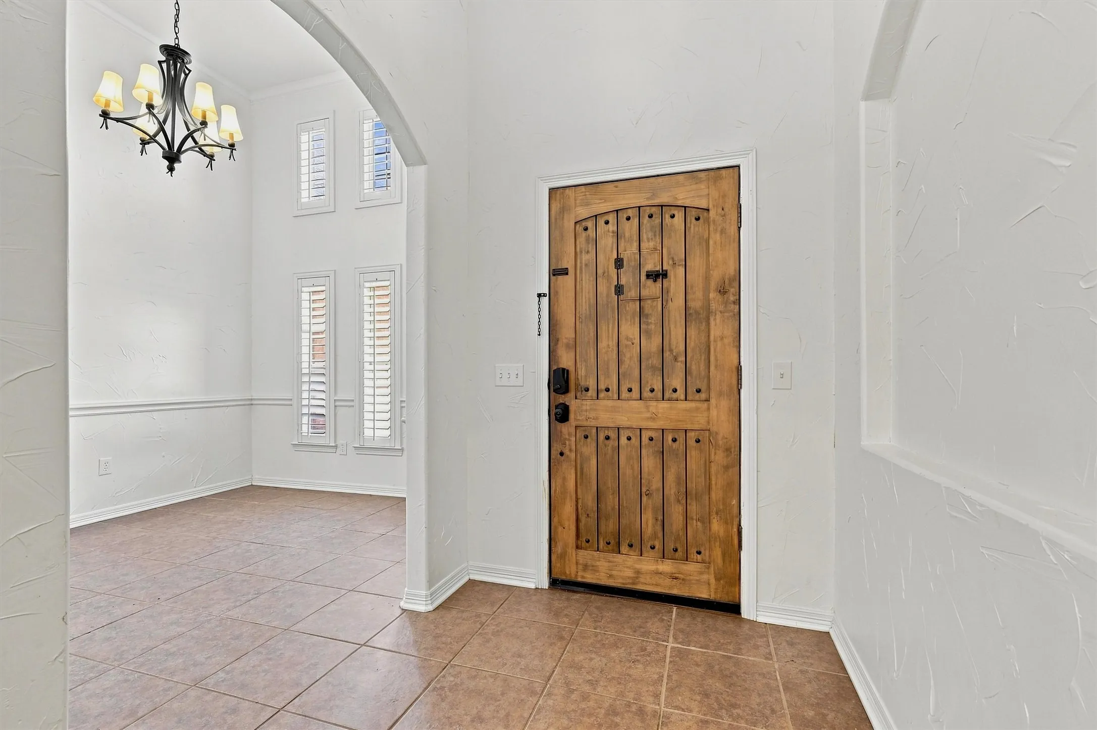 Single Family Residence For Sale in Grayson County , 3117 Preston Club Drive, Sherman, Texas 75092, 3 Bedroom, 2 Bathroom, 2 Garage spaces, 2,005 Sqft, built in 2004, mls#21327655, Real Estate Agent in Sherman, Homes For Sale in Grayson county, Homes For Sale in Sherman, Realtor in Sherman Texas, Real Estate Brokerage Independent Realty Texas, Luminita Cordes Realtor