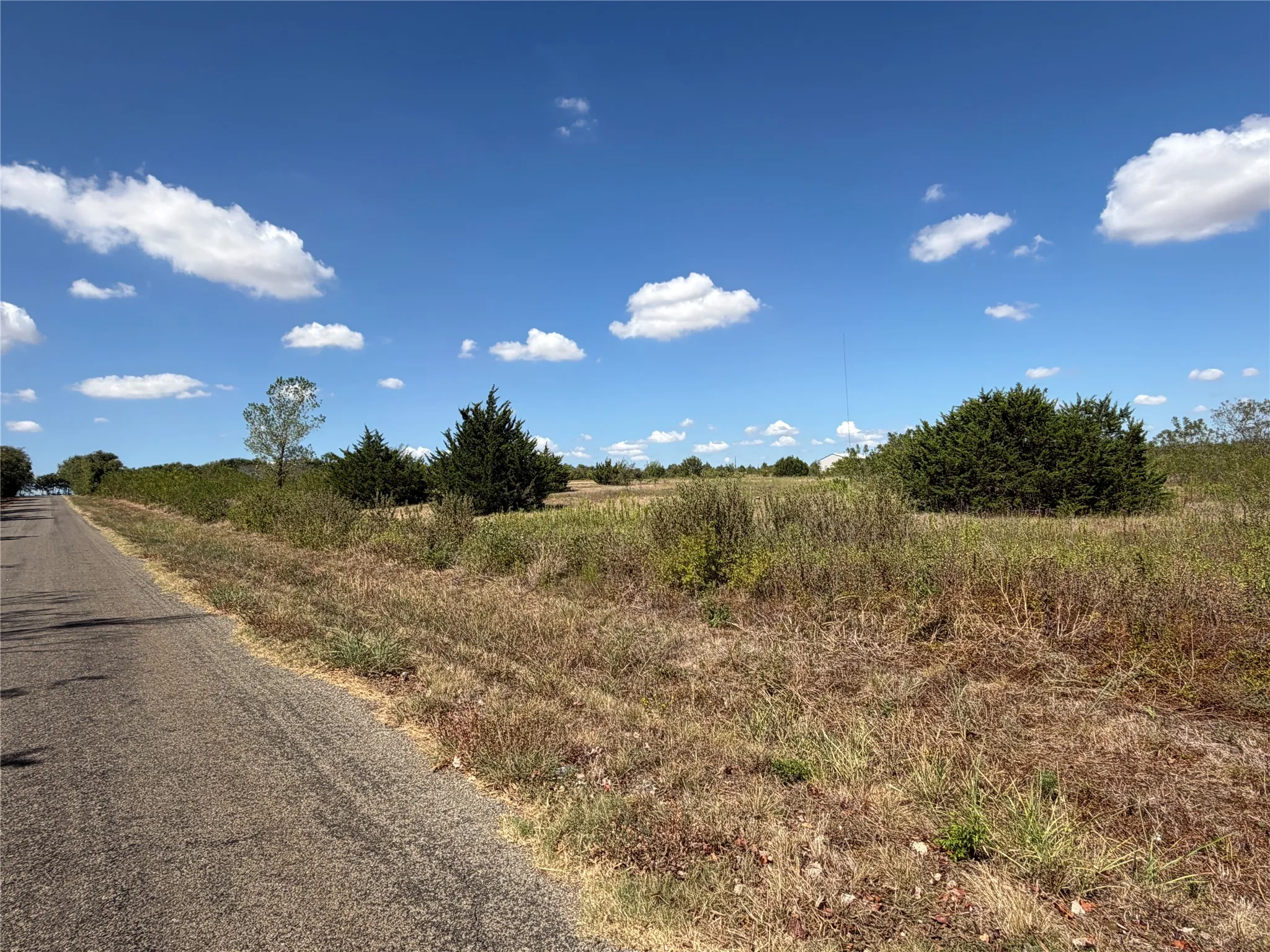 Unimproved Land For Sale in Mc Lennan County , 2550 Hodge Road Lot 3, Moody, Texas 76557, 0, 0, Garage spaces, 0 Sqft, built in 0, mls#21318024, Real Estate Agent in Moody, Homes For Sale in Mc Lennan county, Homes For Sale in Moody, Realtor in Moody Texas, Real Estate Brokerage Independent Realty Texas, Luminita Cordes Realtor