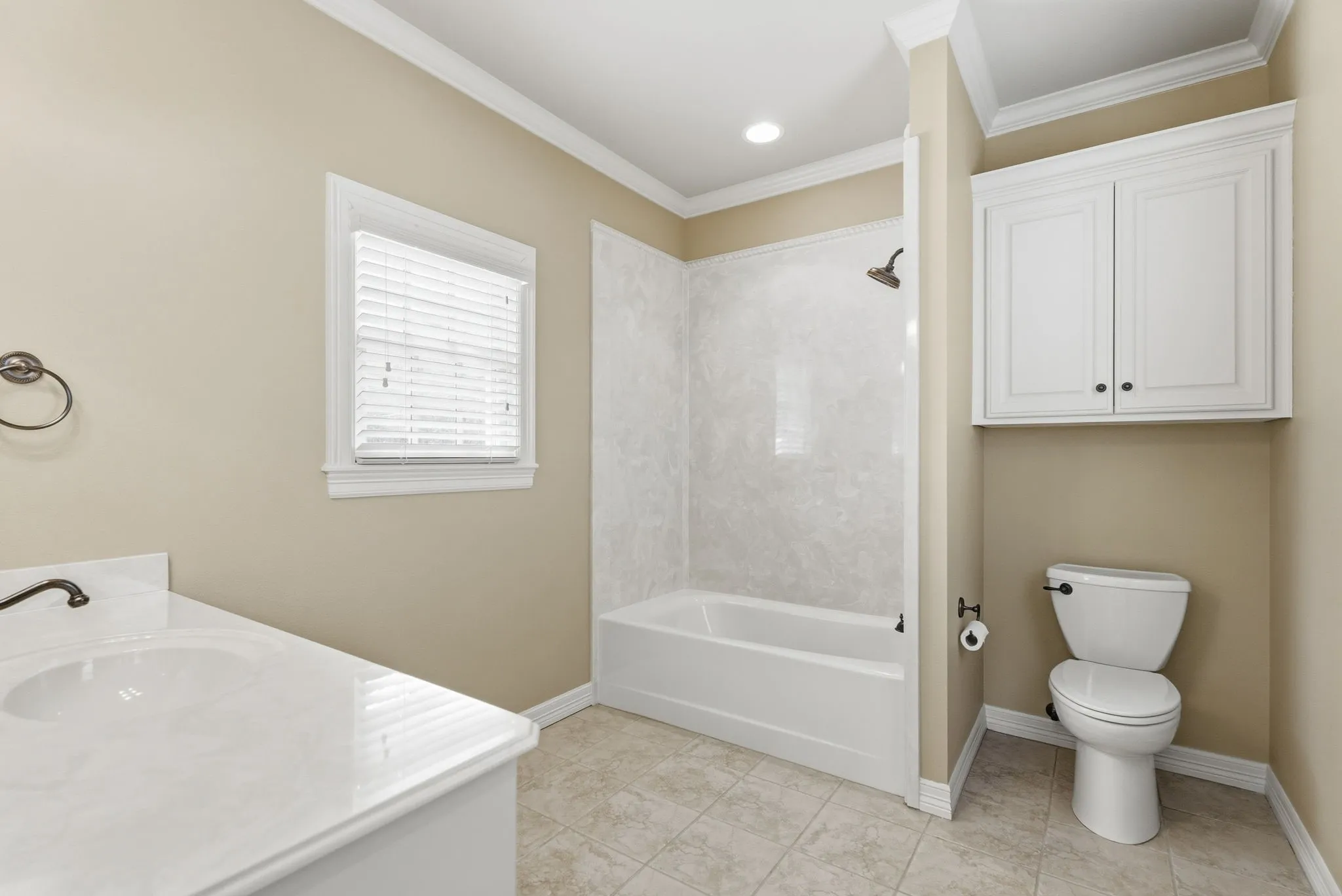 Single Family Residence For Sale in Smith County , 3814 Brighton Creek Circle, Tyler, Texas 75707, 4 Bedroom, 6 Bathroom, 4 Garage spaces, 5,800 Sqft, built in 2007, mls#21383432, Real Estate Agent in Tyler, Homes For Sale in Smith county, Homes For Sale in Tyler, Realtor in Tyler Texas, Real Estate Brokerage Independent Realty Texas, Luminita Cordes Realtor