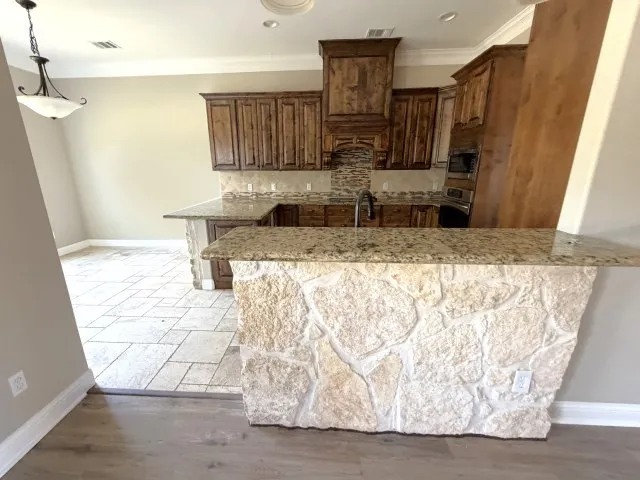 Single Family Residence For Sale in Brazos County , 8421 Justin Avenue, College Station, Texas 77845, 4 Bedroom, 3 Bathroom, 2 Garage spaces, 2,520 Sqft, built in 2010, mls#21383383, Real Estate Agent in College Station, Homes For Sale in Brazos county, Homes For Sale in College Station, Realtor in College Station Texas, Real Estate Brokerage Independent Realty Texas, Luminita Cordes Realtor