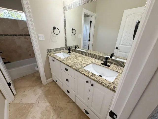 Single Family Residence For Sale in Brazos County , 8421 Justin Avenue, College Station, Texas 77845, 4 Bedroom, 3 Bathroom, 2 Garage spaces, 2,520 Sqft, built in 2010, mls#21383383, Real Estate Agent in College Station, Homes For Sale in Brazos county, Homes For Sale in College Station, Realtor in College Station Texas, Real Estate Brokerage Independent Realty Texas, Luminita Cordes Realtor