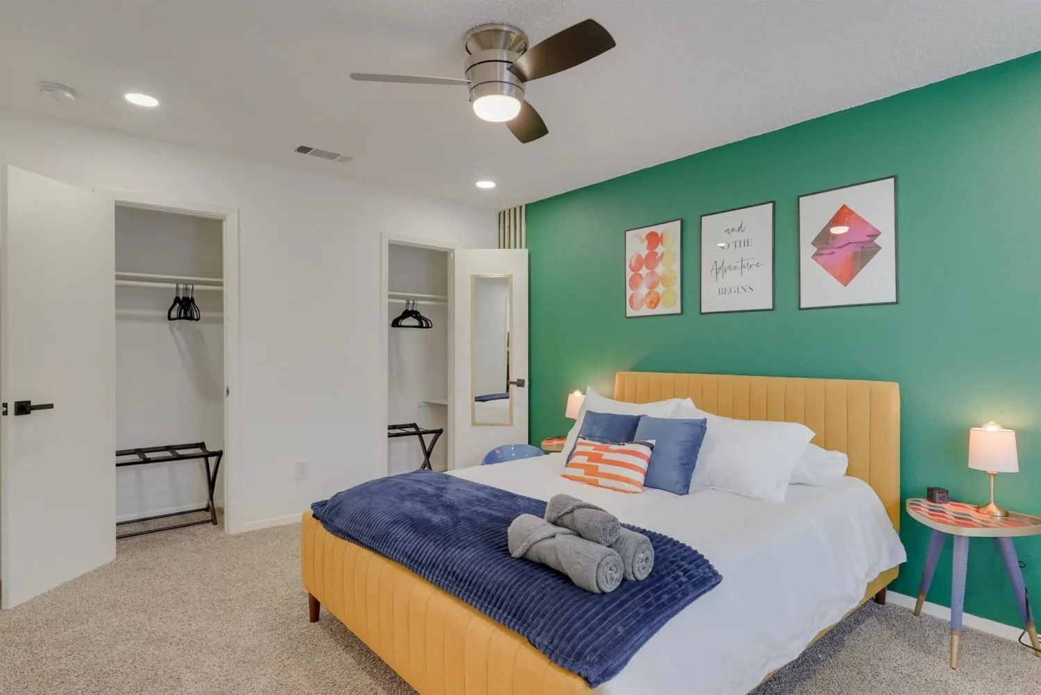 Single Family Residence For Rent in Tarrant County , 6048 Holiday Lane, North Richland Hills, Texas 76180, 4 Bedroom, 3 Bathroom, 1 Garage spaces, 1,342 Sqft, built in 1972, mls#21189178, Real Estate Agent in North Richland Hills, Homes For Rent in Tarrant county, Homes For Rent in North Richland Hills, Realtor in North Richland Hills Texas, Real Estate Brokerage Independent Realty Texas, Luminita Cordes Realtor