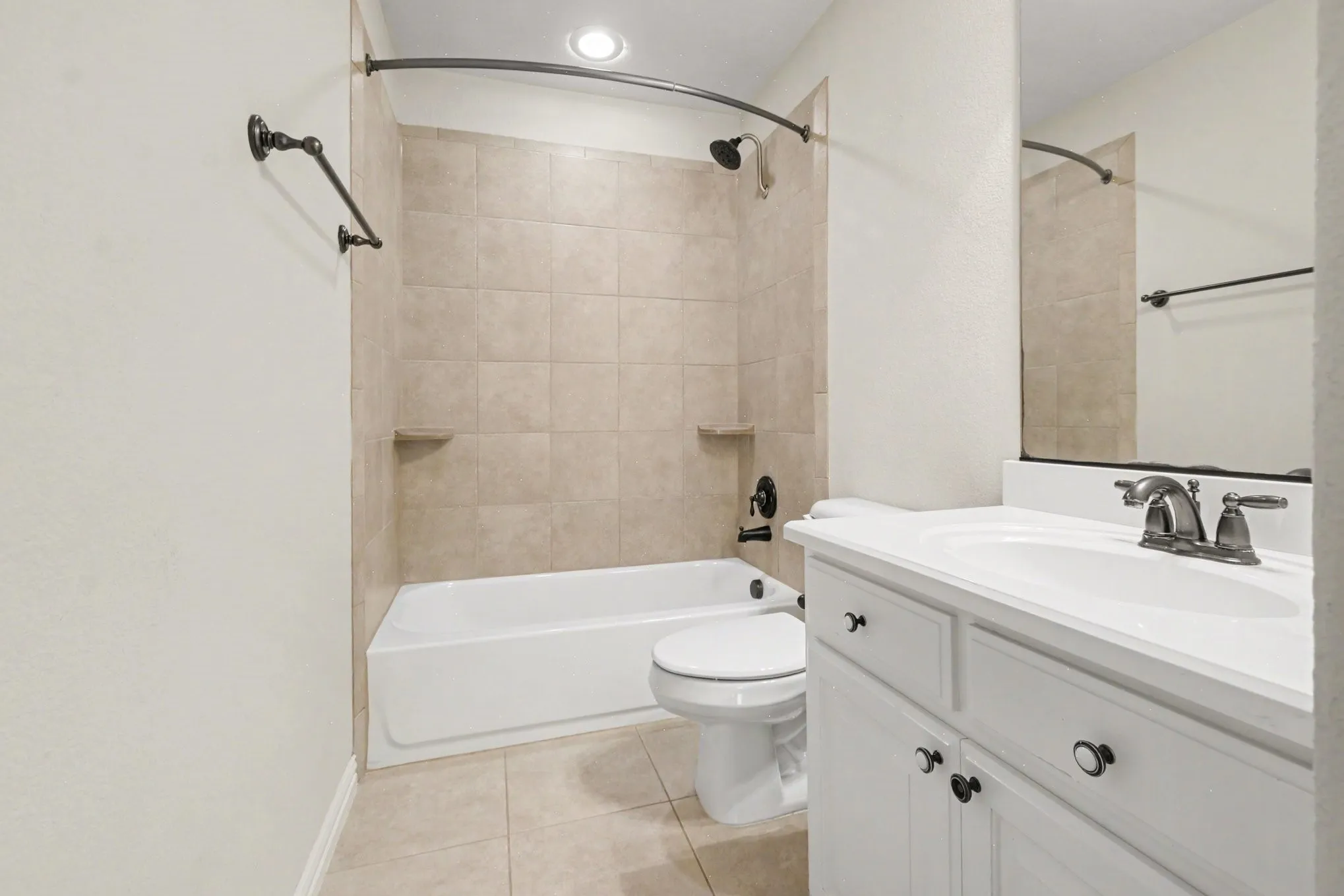 Single Family Residence For Sale in Collin County , 13459 Clifton Drive, Frisco, Texas 75035, 4 Bedroom, 3 Bathroom, 2 Garage spaces, 3,270 Sqft, built in 2009, mls#21382560, Real Estate Agent in Frisco, Homes For Sale in Collin county, Homes For Sale in Frisco, Realtor in Frisco Texas, Real Estate Brokerage Independent Realty Texas, Luminita Cordes Realtor