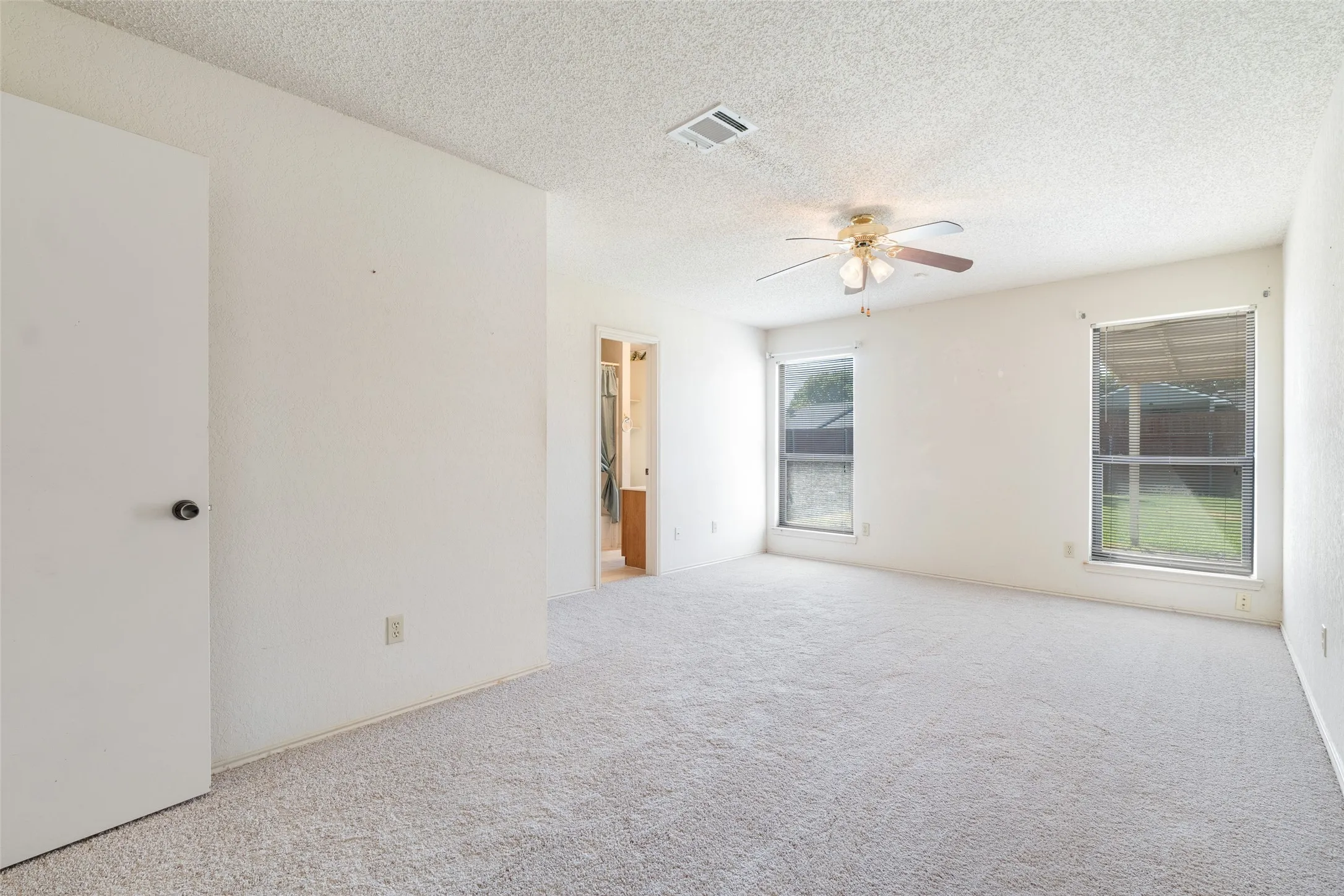 The owners retreat may be able to accomodate a sitting area.