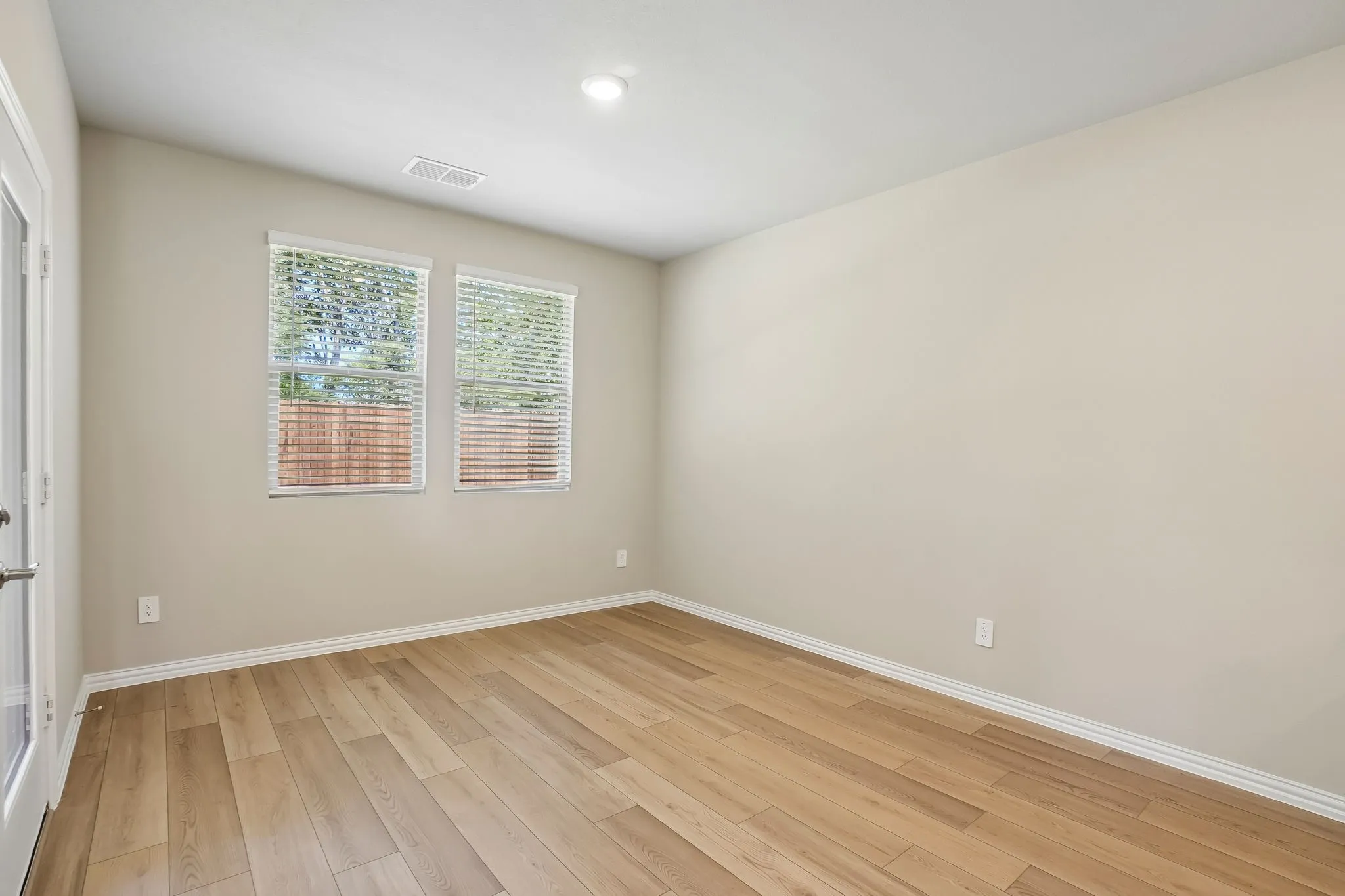 Photo is not of the actual home, but is an inspirational photo of builder’s model home and may depict options, furnishings, and/or decorator features that are not included.