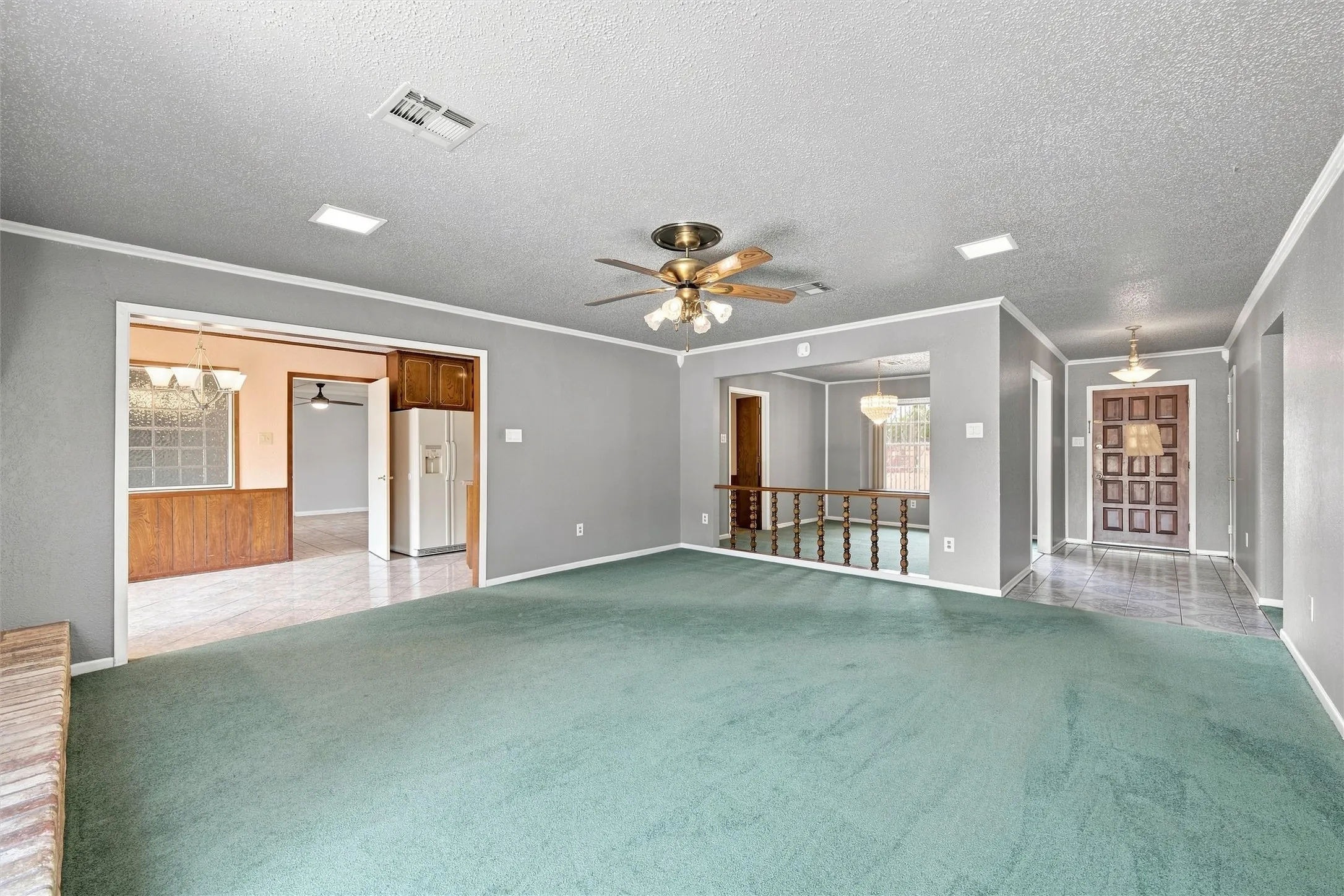 Single Family Residence For Sale in Bosque County , 101 W Avenue G, Valley Mills, Texas 76689, 4 Bedroom, 2 Bathroom, Garage spaces, 2,394 Sqft, built in 1978, mls#21381949, Real Estate Agent in Valley Mills, Homes For Sale in Bosque county, Homes For Sale in Valley Mills, Realtor in Valley Mills Texas, Real Estate Brokerage Independent Realty Texas, Luminita Cordes Realtor
