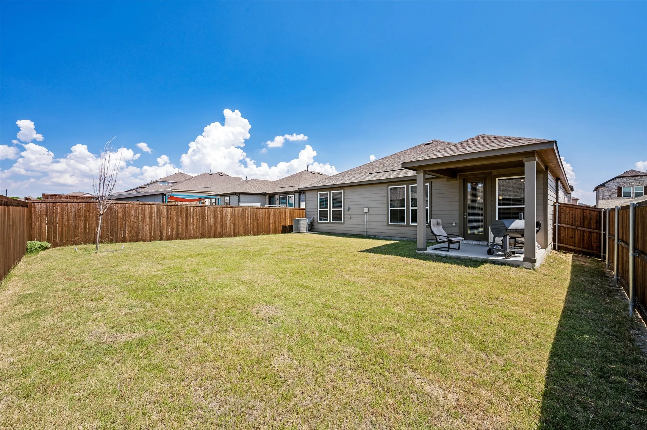 Single Family Residence For Sale in Denton County , 953 Adair Drive, Aubrey, Texas 76227, 4 Bedroom, 2 Bathroom, 2 Garage spaces, 1,792 Sqft, built in 2023, mls#21383423, Real Estate Agent in Aubrey, Homes For Sale in Denton county, Homes For Sale in Aubrey, Realtor in Aubrey Texas, Real Estate Brokerage Independent Realty Texas, Luminita Cordes Realtor