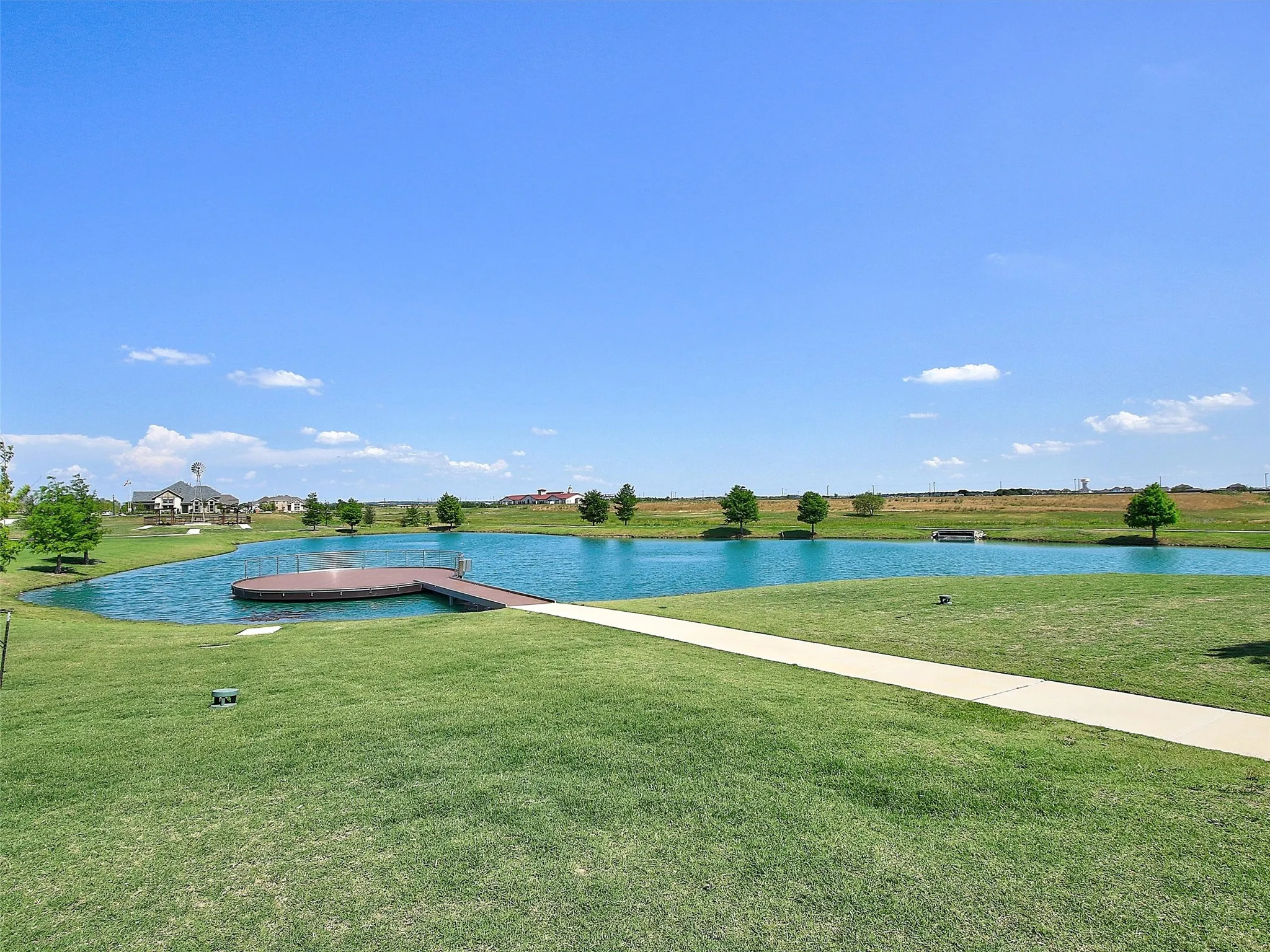 Swim, paddleboard, kayak, or spend an afternoon along the water without leaving the community.