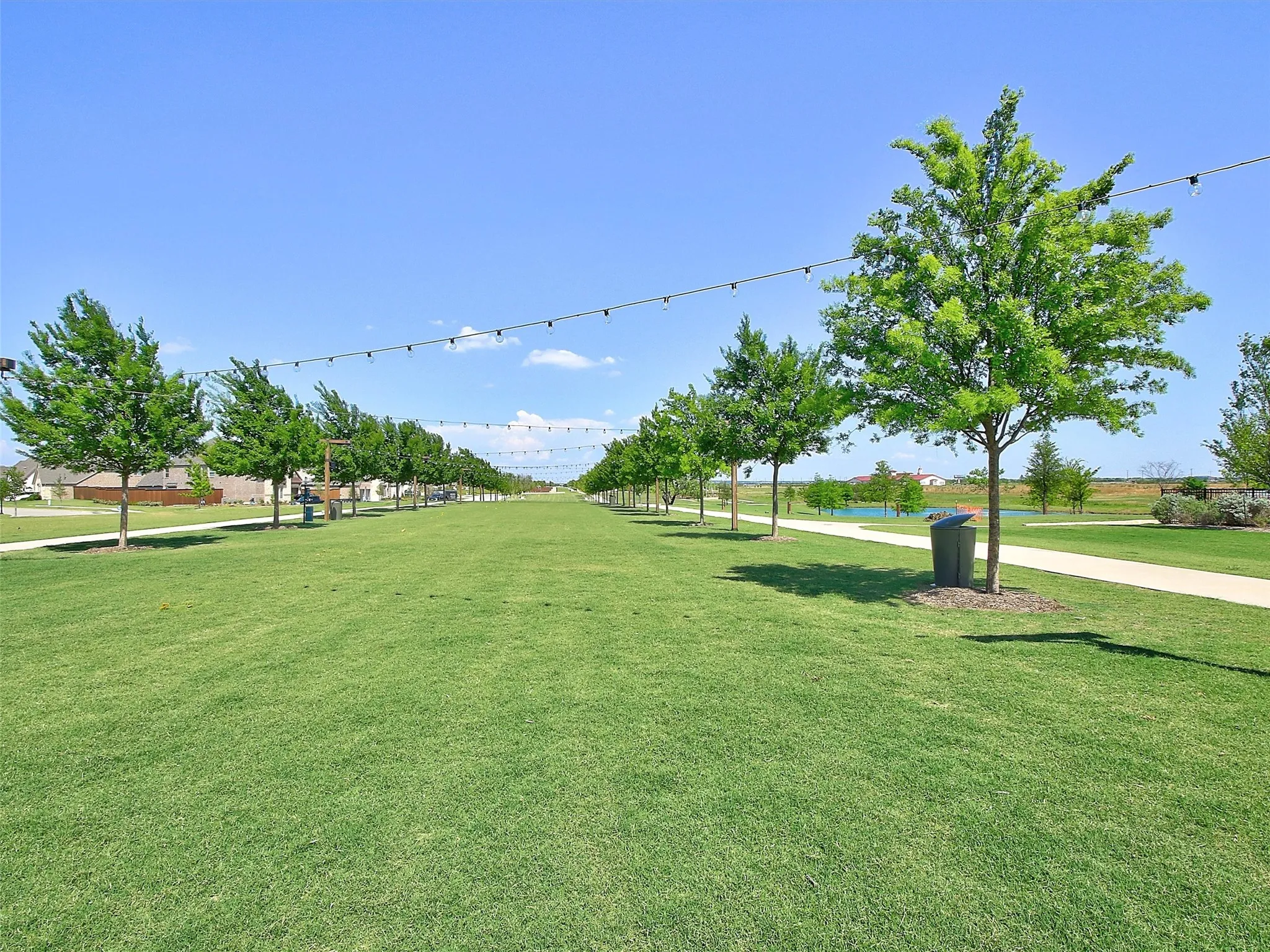 Miles of trails and open green spaces give morning walks, evening bike rides, and time outdoors a place in the everyday routine.