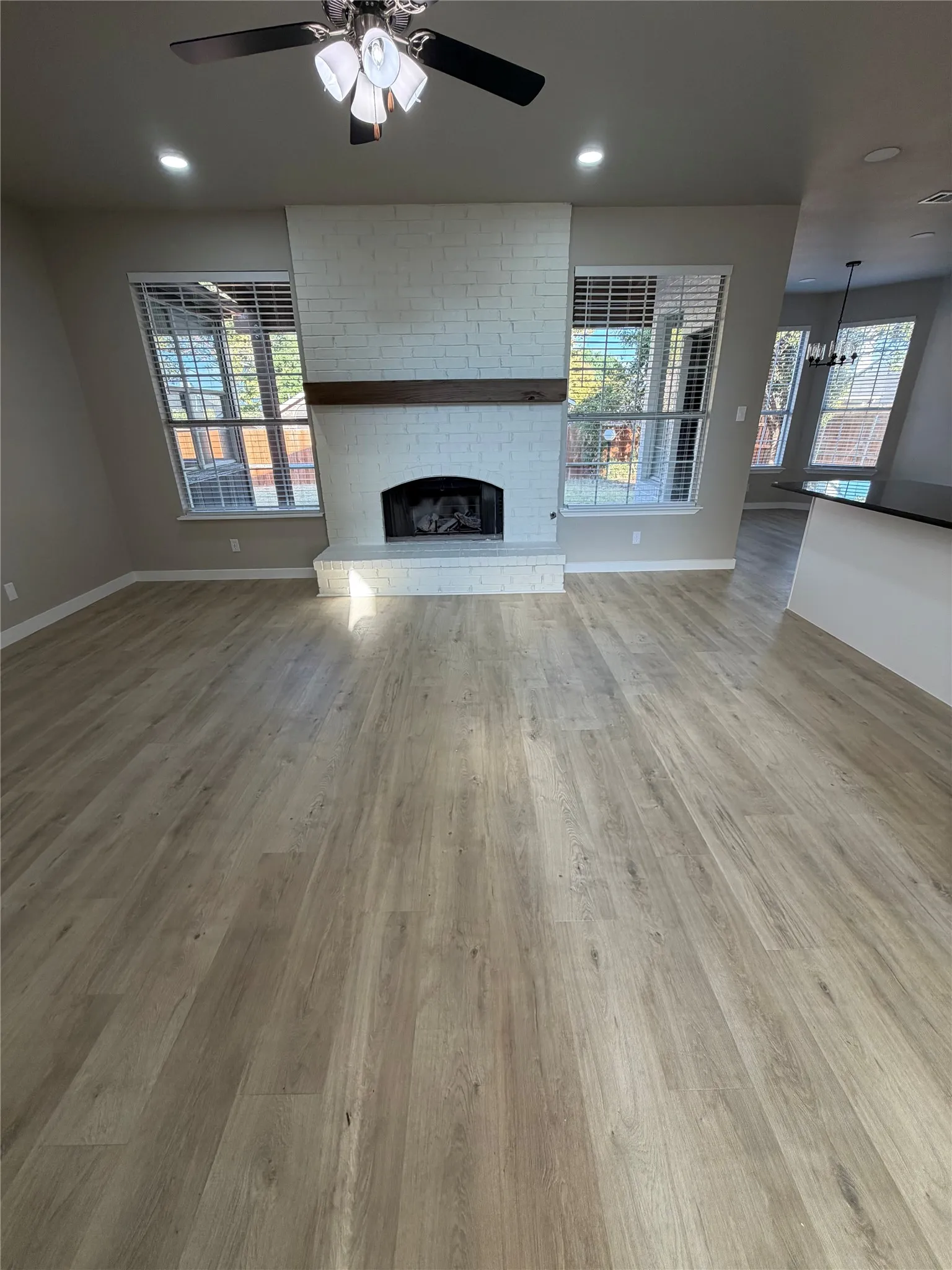 Single Family Residence For Rent in Denton County , 2300 Brooklake Street W, Denton, Texas 76207, 5 Bedroom, 4 Bathroom, 2 Garage spaces, 2,824 Sqft, built in 1990, mls#21383334, Real Estate Agent in Denton, Homes For Rent in Denton county, Homes For Rent in Denton, Realtor in Denton Texas, Real Estate Brokerage Independent Realty Texas, Luminita Cordes Realtor