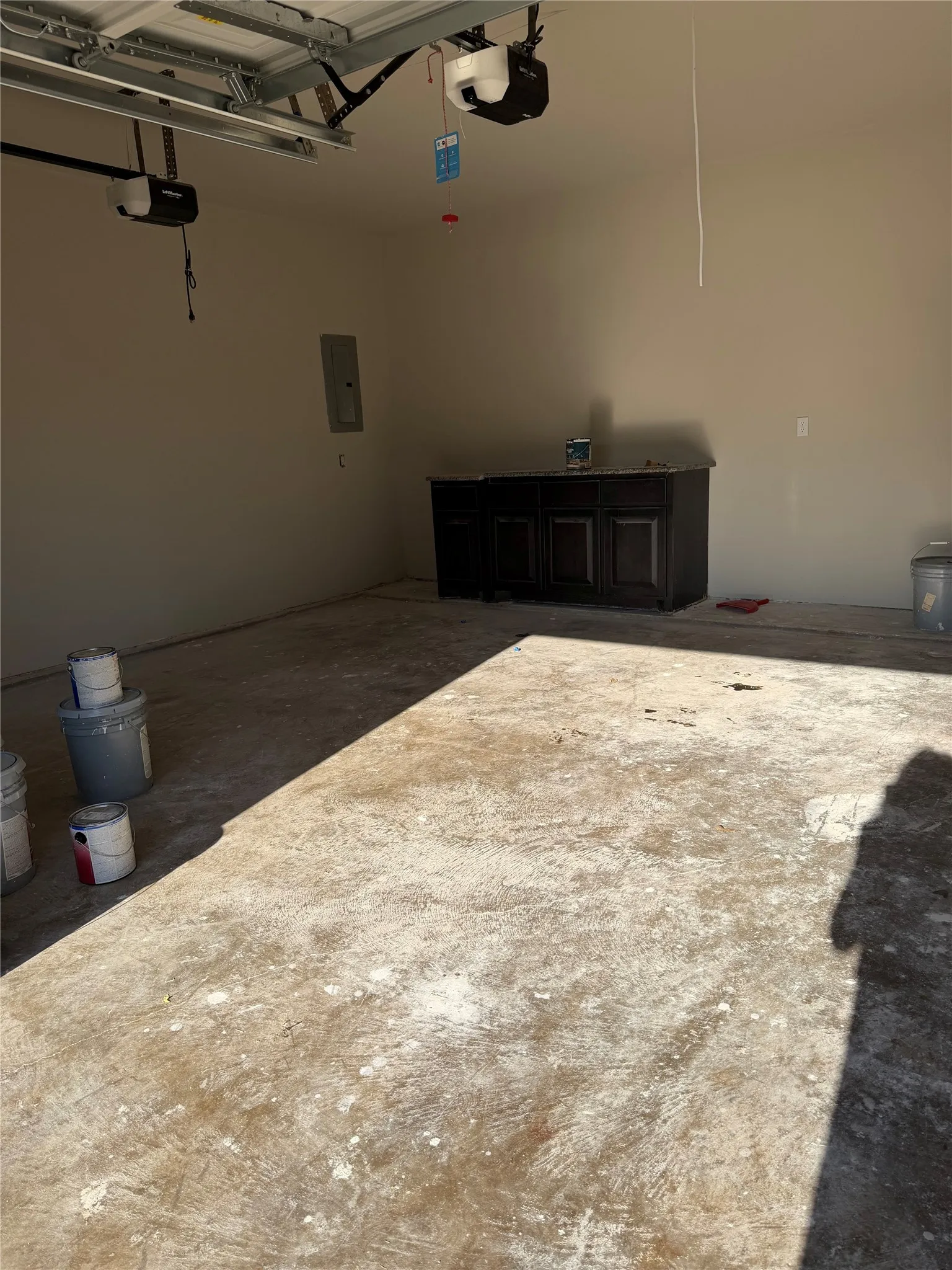 Single Family Residence For Rent in Denton County , 2300 Brooklake Street W, Denton, Texas 76207, 5 Bedroom, 4 Bathroom, 2 Garage spaces, 2,824 Sqft, built in 1990, mls#21383334, Real Estate Agent in Denton, Homes For Rent in Denton county, Homes For Rent in Denton, Realtor in Denton Texas, Real Estate Brokerage Independent Realty Texas, Luminita Cordes Realtor