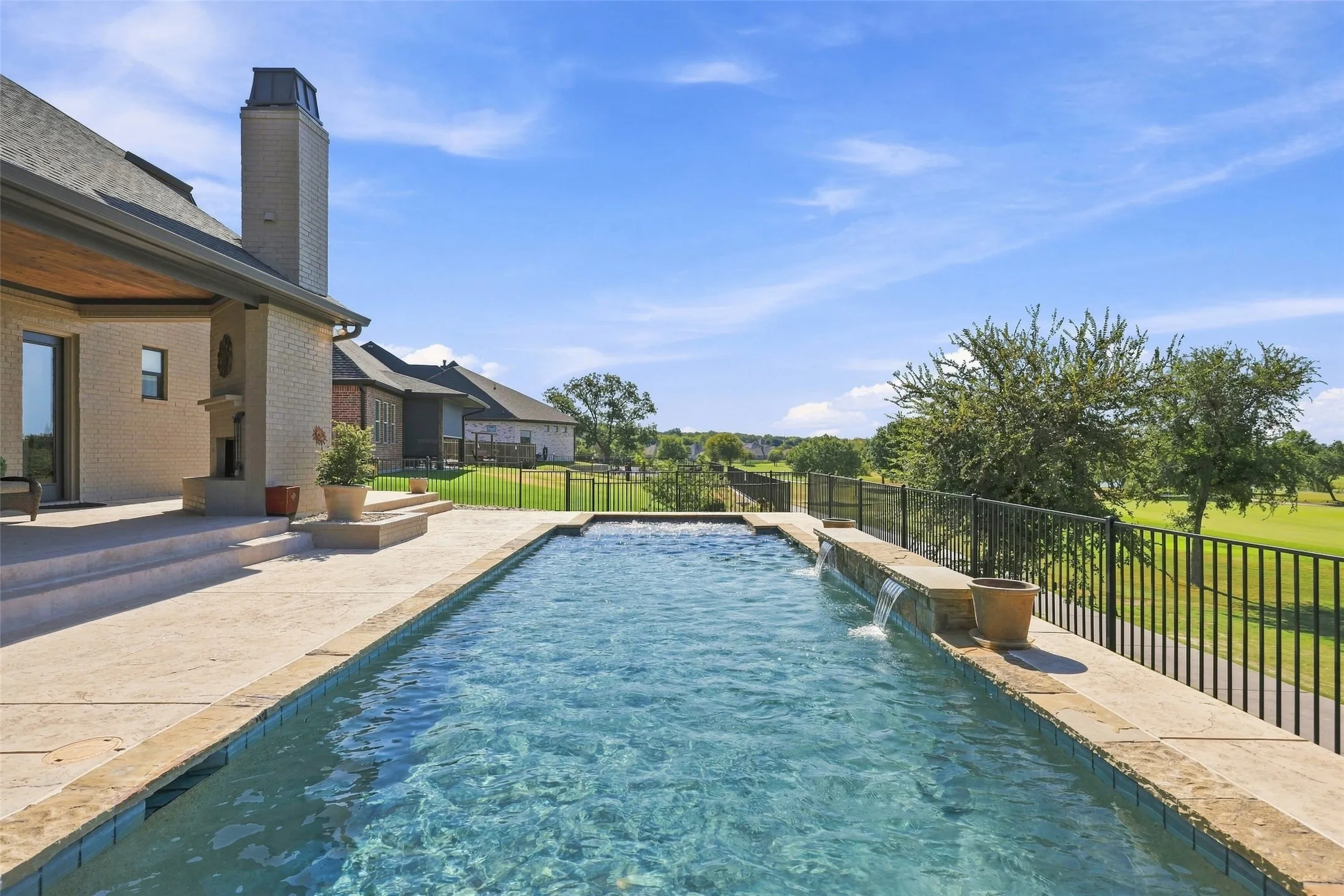 Single Family Residence For Sale in Parker County , 1245 Crown Valley Drive, Weatherford, Texas 76087, 4 Bedroom, 4 Bathroom, 2 Garage spaces, 2,865 Sqft, built in 2020, mls#21382811, Real Estate Agent in Weatherford, Homes For Sale in Parker county, Homes For Sale in Weatherford, Realtor in Weatherford Texas, Real Estate Brokerage Independent Realty Texas, Luminita Cordes Realtor