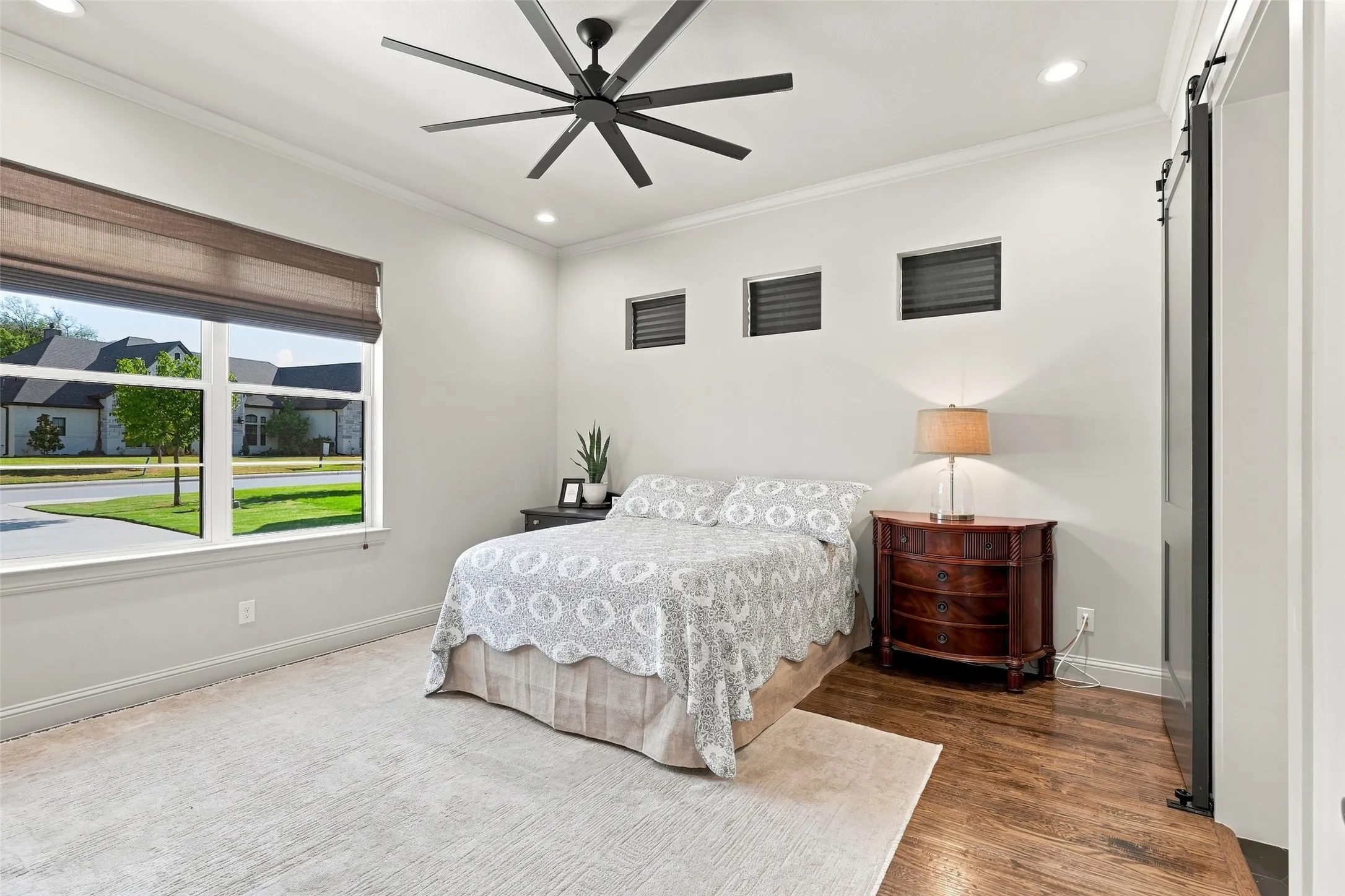 Single Family Residence For Sale in Parker County , 1245 Crown Valley Drive, Weatherford, Texas 76087, 4 Bedroom, 4 Bathroom, 2 Garage spaces, 2,865 Sqft, built in 2020, mls#21382811, Real Estate Agent in Weatherford, Homes For Sale in Parker county, Homes For Sale in Weatherford, Realtor in Weatherford Texas, Real Estate Brokerage Independent Realty Texas, Luminita Cordes Realtor