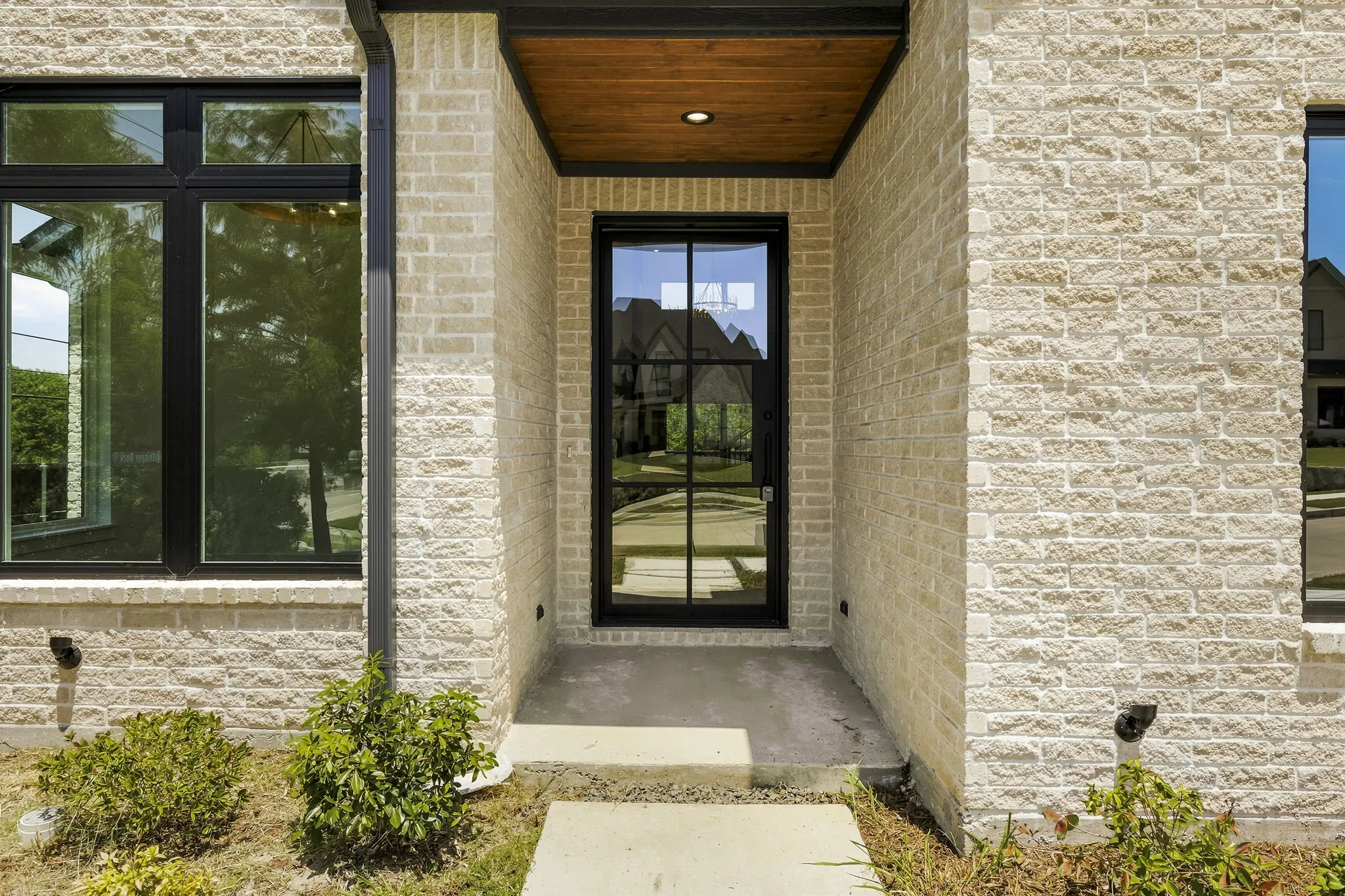 Single Family Residence For Sale in Rockwall County , 1222 Whisper Rock Drive, Rockwall, Texas 75032, 4 Bedroom, 4 Bathroom, 4 Garage spaces, 3,000 Sqft, built in 2025, mls#21381168, Real Estate Agent in Rockwall, Homes For Sale in Rockwall county, Homes For Sale in Rockwall, Realtor in Rockwall Texas, Real Estate Brokerage Independent Realty Texas, Luminita Cordes Realtor