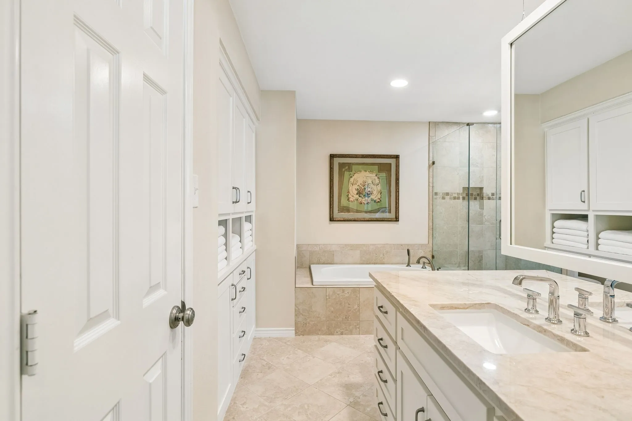 Single Family Residence For Sale in Collin County , 234 Shady Hill Drive, Richardson, Texas 75080, 4 Bedroom, 4 Bathroom, 2 Garage spaces, 2,932 Sqft, built in 1978, mls#21381864, Real Estate Agent in Richardson, Homes For Sale in Collin county, Homes For Sale in Richardson, Realtor in Richardson Texas, Real Estate Brokerage Independent Realty Texas, Luminita Cordes Realtor
