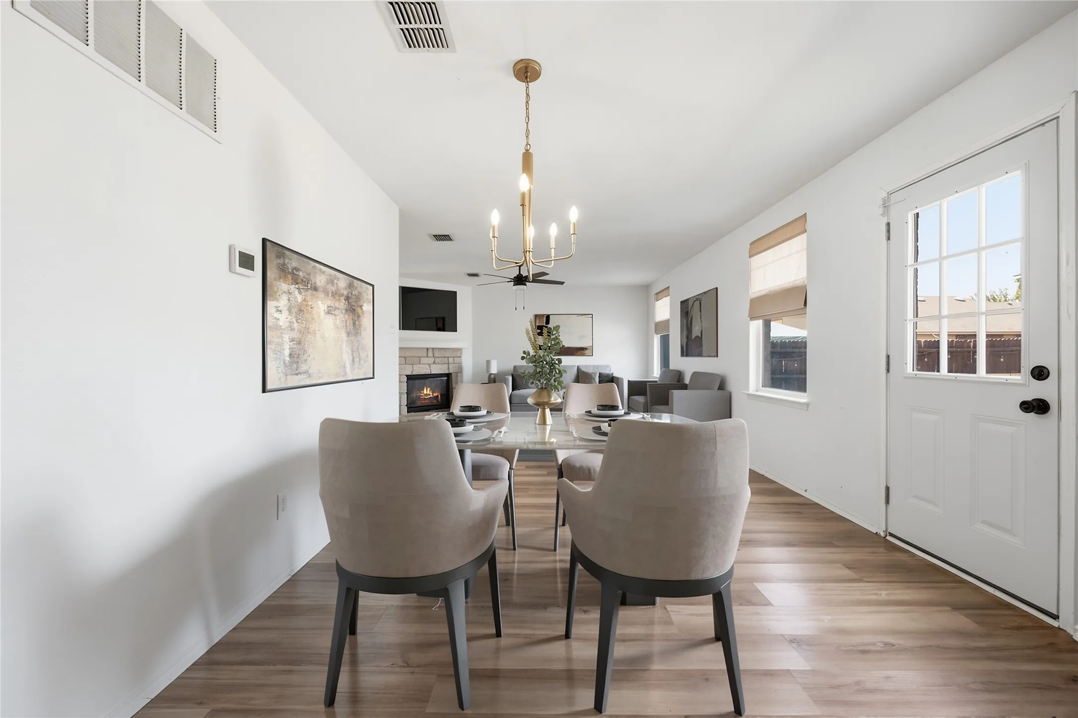 Single Family Residence For Rent in Denton County , 1725 Trego Drive, Fort Worth, Texas 76247, 3 Bedroom, 3 Bathroom, 2 Garage spaces, 2,136 Sqft, built in 2007, mls#21383495, Real Estate Agent in Fort Worth, Homes For Rent in Denton county, Homes For Rent in Fort Worth, Realtor in Fort Worth Texas, Real Estate Brokerage Independent Realty Texas, Luminita Cordes Realtor