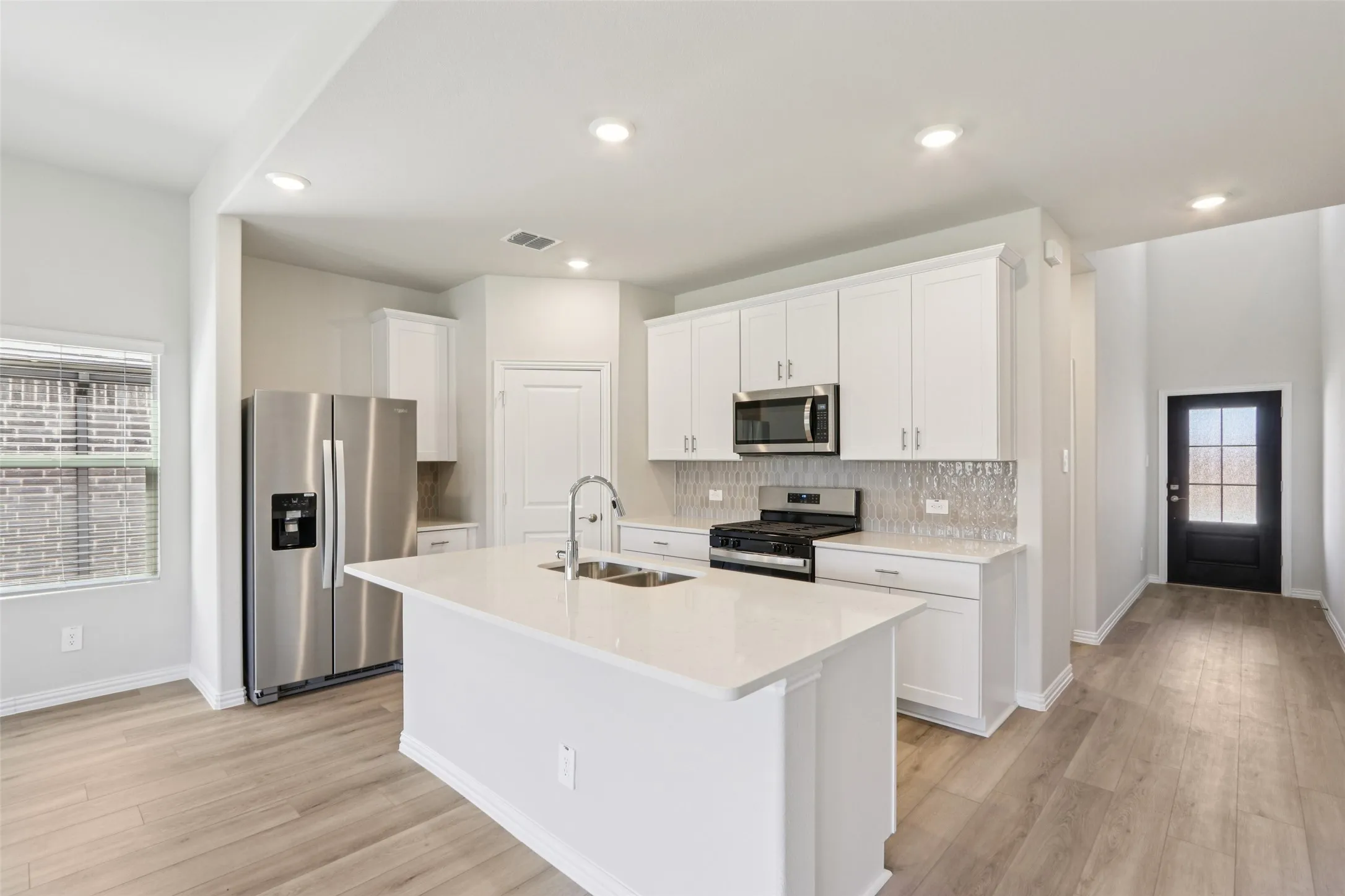 Single Family Residence For Sale in Collin County , 1805 Denali Drive, Anna, Texas 75409, 5 Bedroom, 3 Bathroom, 3 Garage spaces, 3,060 Sqft, built in 2026, mls#21381522, Real Estate Agent in Anna, Homes For Sale in Collin county, Homes For Sale in Anna, Realtor in Anna Texas, Real Estate Brokerage Independent Realty Texas, Luminita Cordes Realtor