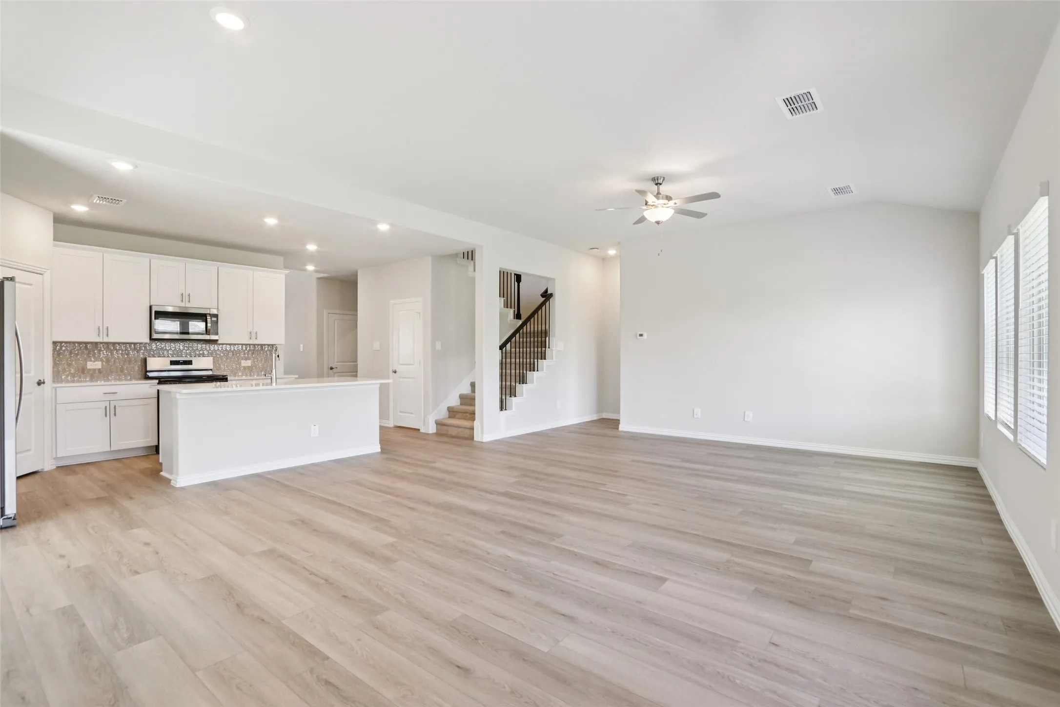 Photo is not of the actual home, but is an inspirational photo of builder’s model home and may depict options, furnishings, and/or decorator features that are not included.