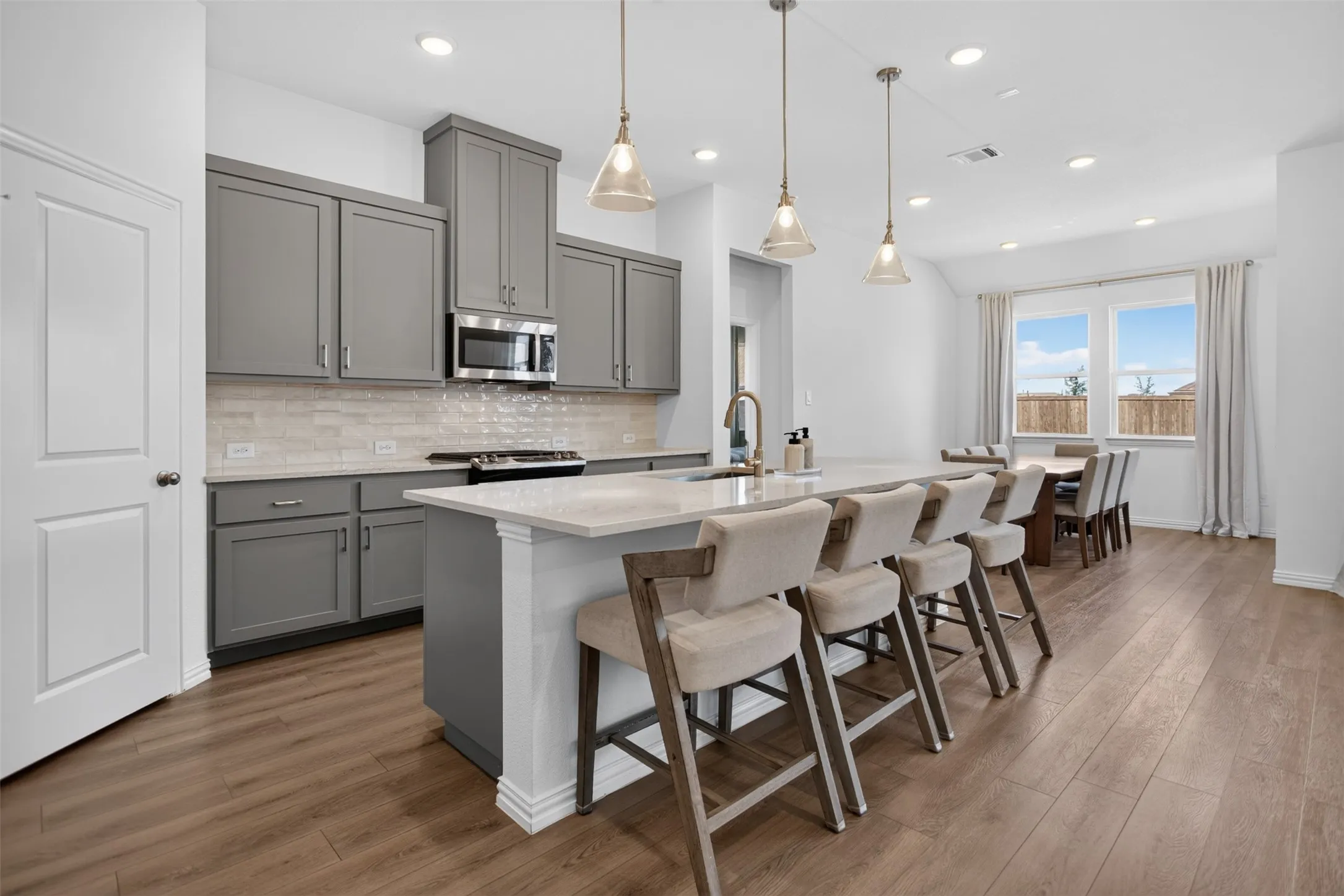 Single Family Residence For Sale in Kaufman County , 1205 Cider Mill Lane, Forney, Texas 75126, 4 Bedroom, 2 Bathroom, 2 Garage spaces, 1,875 Sqft, built in 2024, mls#21381927, Real Estate Agent in Forney, Homes For Sale in Kaufman county, Homes For Sale in Forney, Realtor in Forney Texas, Real Estate Brokerage Independent Realty Texas, Luminita Cordes Realtor