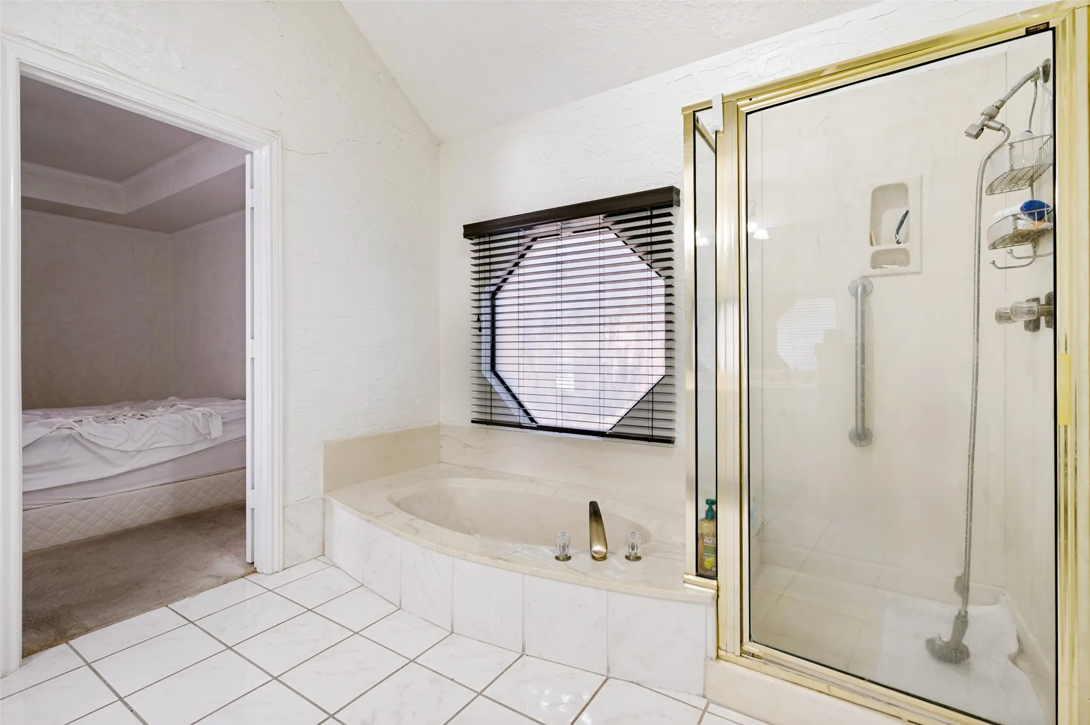 Single Family Residence For Sale in Dallas County , 902 Kings Court, Duncanville, Texas 75137, 3 Bedroom, 2 Bathroom, 2 Garage spaces, 1,955 Sqft, built in 1985, mls#21382316, Real Estate Agent in Duncanville, Homes For Sale in Dallas county, Homes For Sale in Duncanville, Realtor in Duncanville Texas, Real Estate Brokerage Independent Realty Texas, Luminita Cordes Realtor