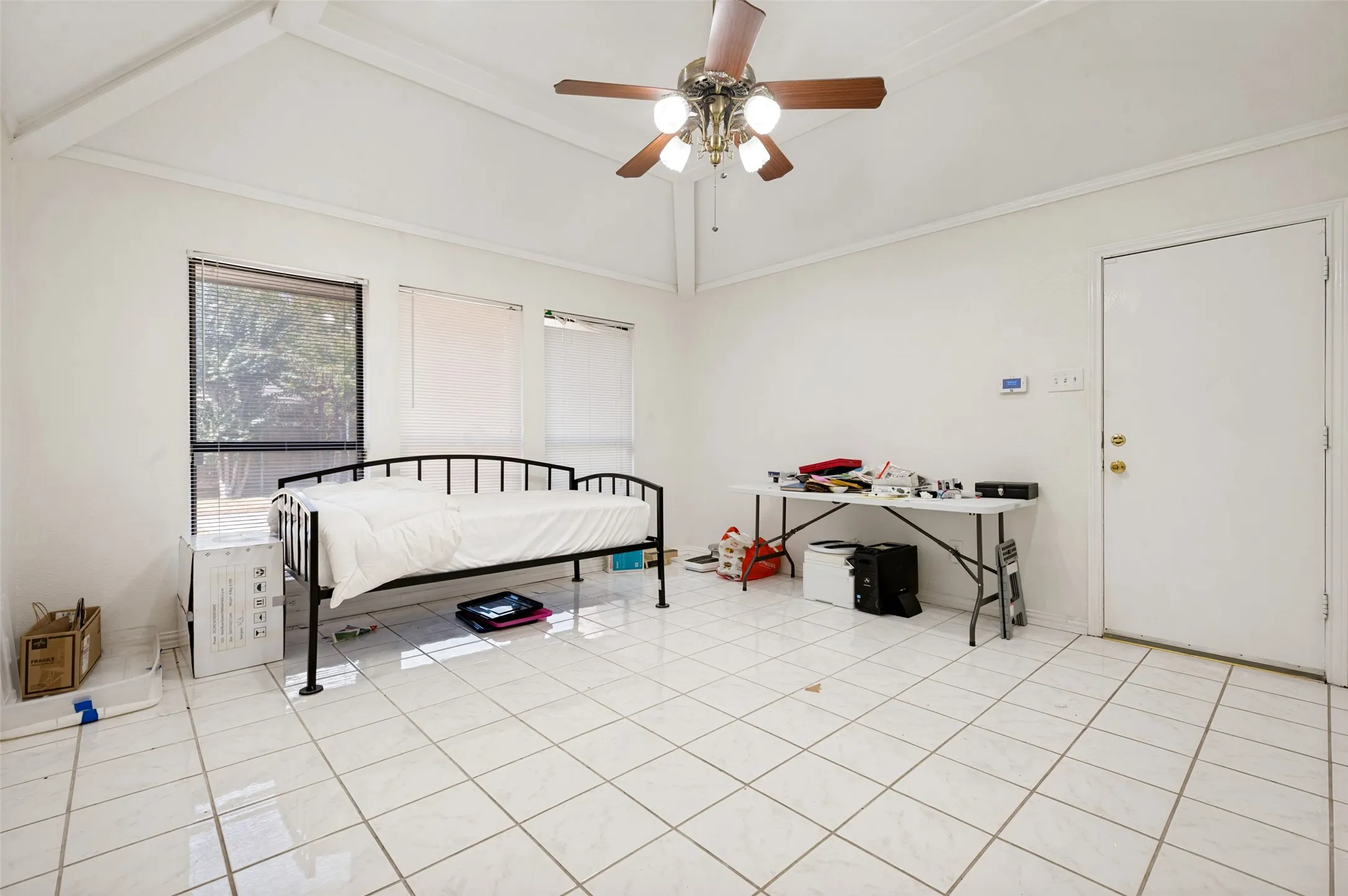 Single Family Residence For Sale in Dallas County , 902 Kings Court, Duncanville, Texas 75137, 3 Bedroom, 2 Bathroom, 2 Garage spaces, 1,955 Sqft, built in 1985, mls#21382316, Real Estate Agent in Duncanville, Homes For Sale in Dallas county, Homes For Sale in Duncanville, Realtor in Duncanville Texas, Real Estate Brokerage Independent Realty Texas, Luminita Cordes Realtor