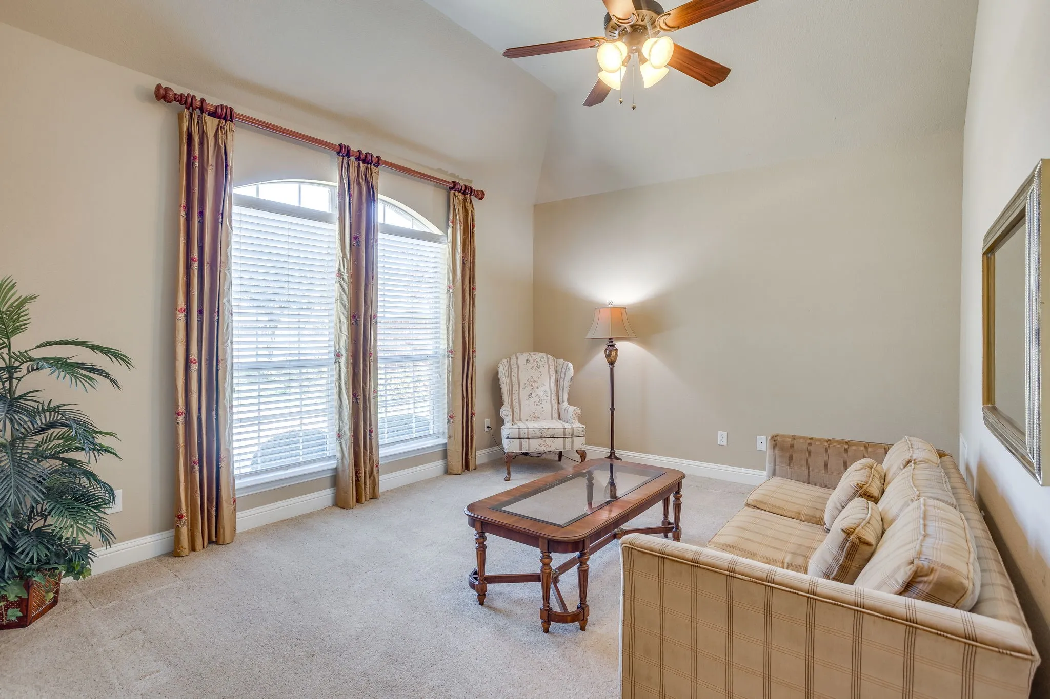 Formal living off of front foyer.  Great flex space for Office, Playroom, Homeschool space or Additional TV room!