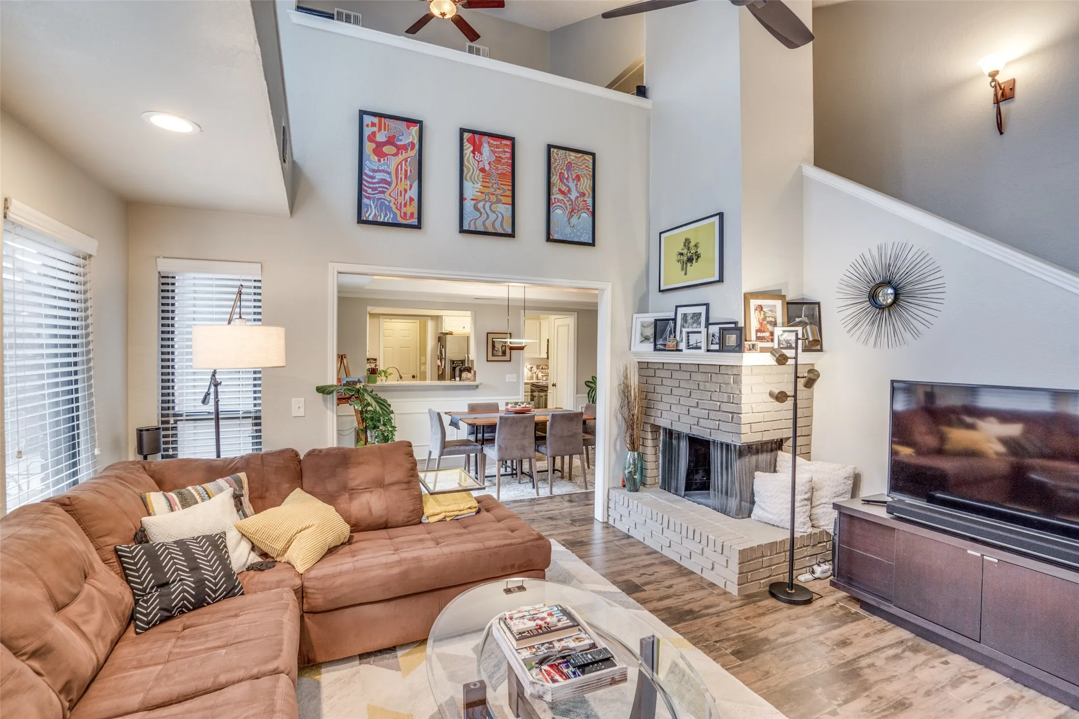 Single Family Residence For Rent in Dallas County , 17072 Vinland Drive, Addison, Texas 75001, 2 Bedroom, 2 Bathroom, 2 Garage spaces, 1,539 Sqft, built in 1983, mls#21383507, Real Estate Agent in Addison, Homes For Rent in Dallas county, Homes For Rent in Addison, Realtor in Addison Texas, Real Estate Brokerage Independent Realty Texas, Luminita Cordes Realtor