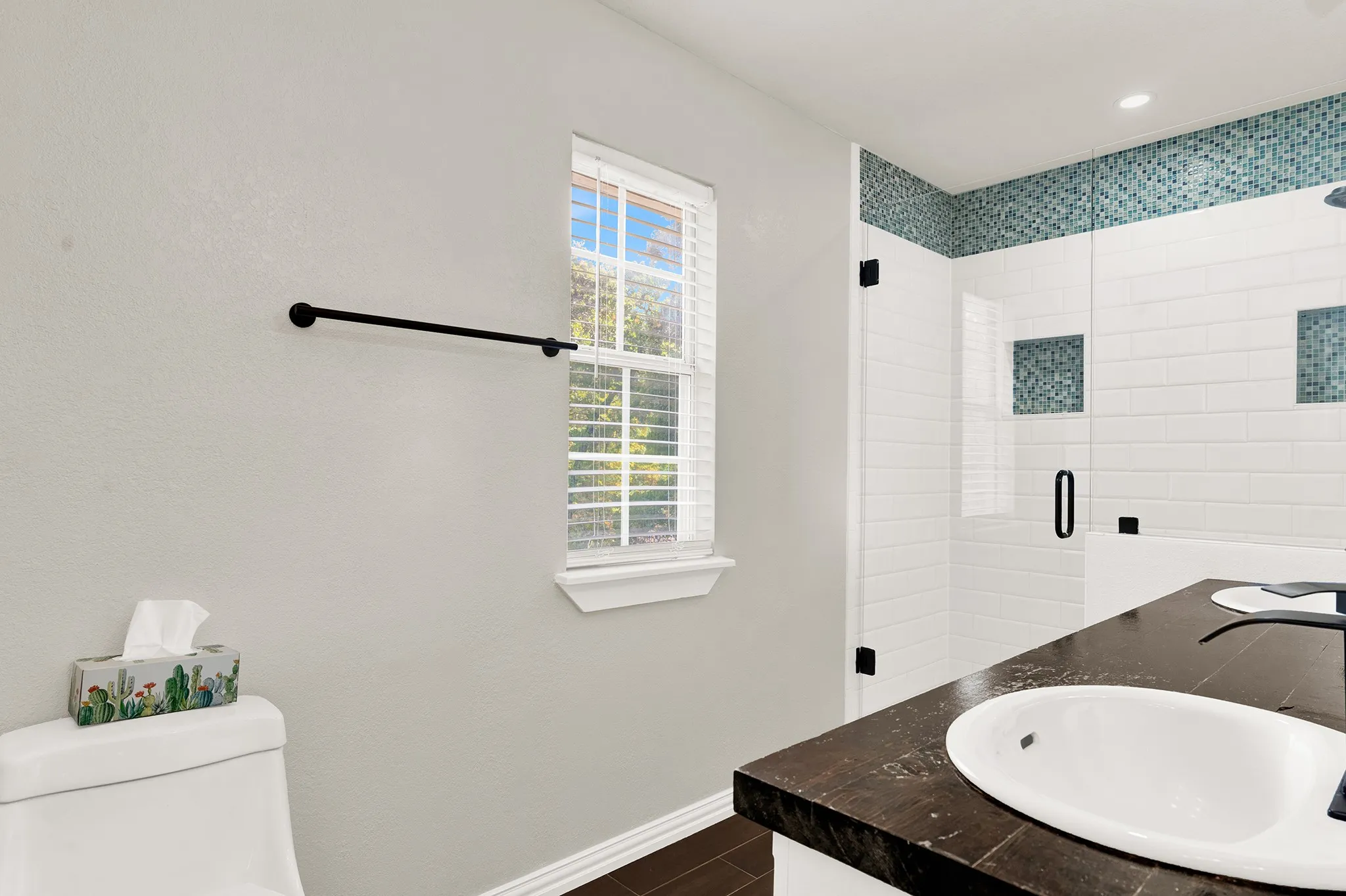 Single Family Residence For Sale in Johnson County , 124 Alvarado Oak Drive, Alvarado, Texas 76009, 3 Bedroom, 3 Bathroom, 2 Garage spaces, 1,983 Sqft, built in 1992, mls#21379629, Real Estate Agent in Alvarado, Homes For Sale in Johnson county, Homes For Sale in Alvarado, Realtor in Alvarado Texas, Real Estate Brokerage Independent Realty Texas, Luminita Cordes Realtor