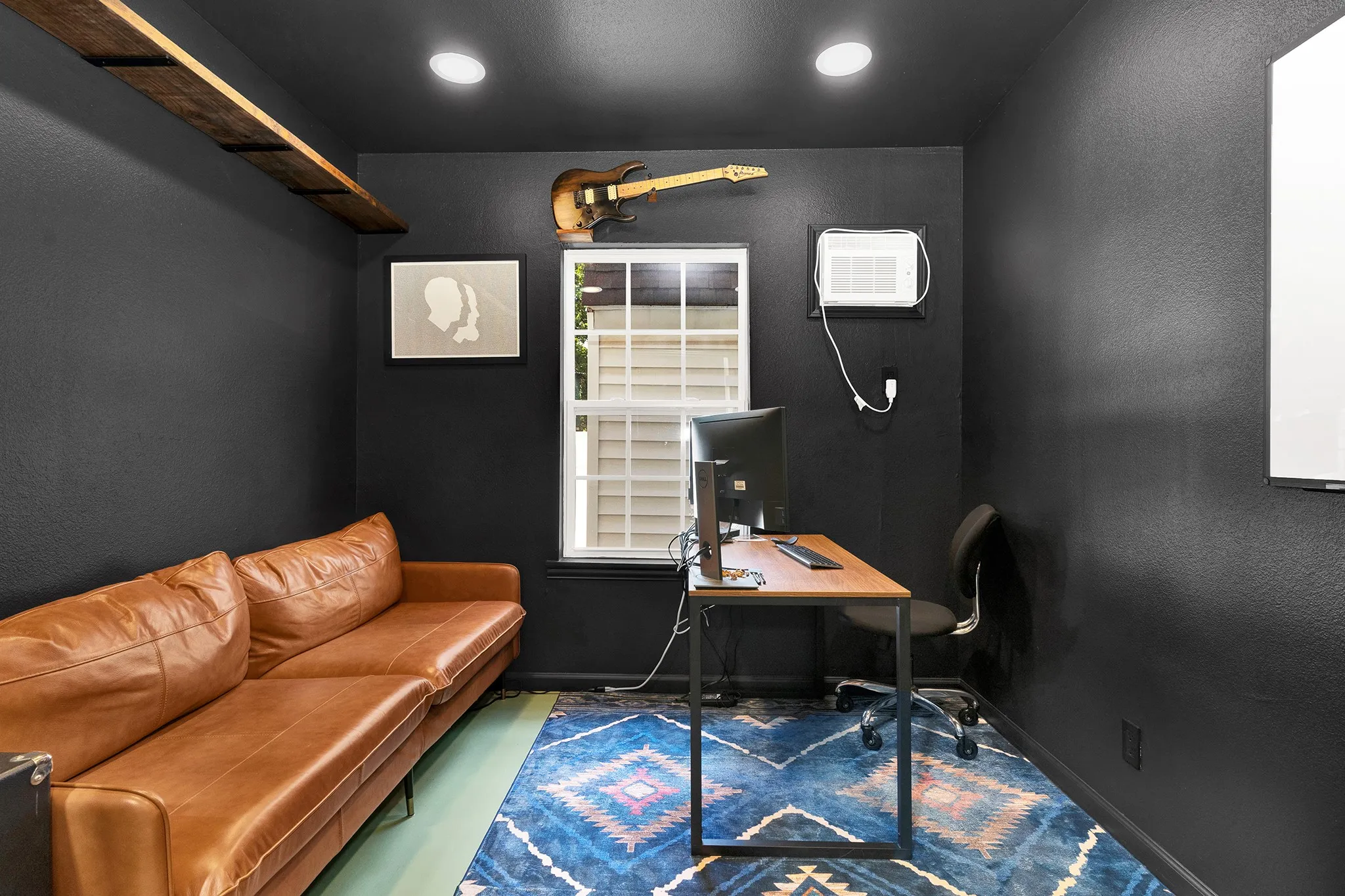 Fliex Living Room or Officie with Window Unit