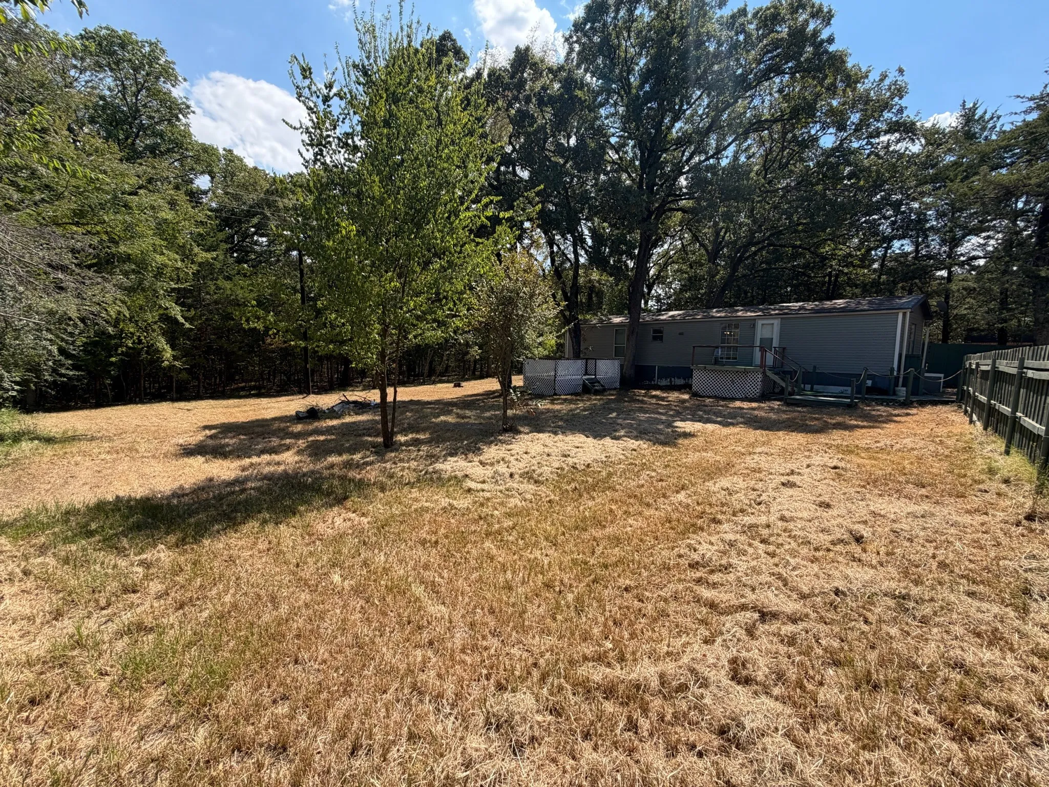 Manufactured Home For Sale in Hunt County , 3278 Cedar Bnd Drive, Wills Point, Texas 75169, 3 Bedroom, 2 Bathroom, Garage spaces, 784 Sqft, built in 2020, mls#21383373, Real Estate Agent in Wills Point, Homes For Sale in Hunt county, Homes For Sale in Wills Point, Realtor in Wills Point Texas, Real Estate Brokerage Independent Realty Texas, Luminita Cordes Realtor
