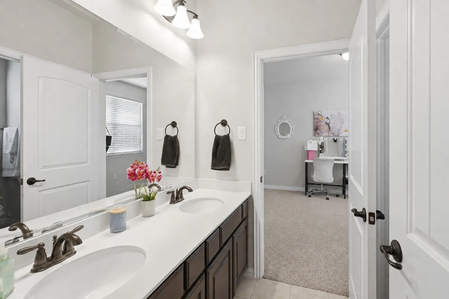 Single Family Residence For Sale in Collin County , 320 Dianna Drive, Prosper, Texas 75078, 4 Bedroom, 4 Bathroom, 3 Garage spaces, 3,679 Sqft, built in 2017, mls#21349194, Real Estate Agent in Prosper, Homes For Sale in Collin county, Homes For Sale in Prosper, Realtor in Prosper Texas, Real Estate Brokerage Independent Realty Texas, Luminita Cordes Realtor