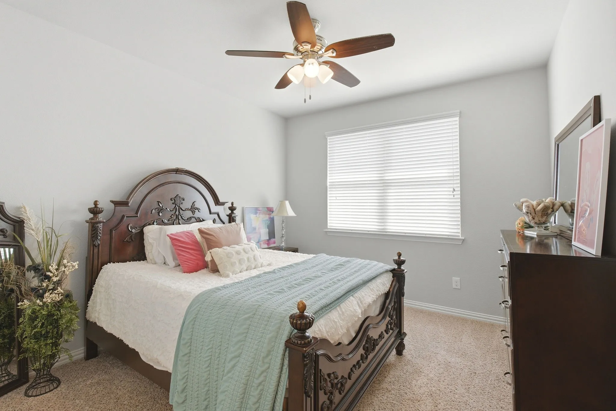 Single Family Residence For Sale in Collin County , 320 Dianna Drive, Prosper, Texas 75078, 4 Bedroom, 4 Bathroom, 3 Garage spaces, 3,679 Sqft, built in 2017, mls#21349194, Real Estate Agent in Prosper, Homes For Sale in Collin county, Homes For Sale in Prosper, Realtor in Prosper Texas, Real Estate Brokerage Independent Realty Texas, Luminita Cordes Realtor