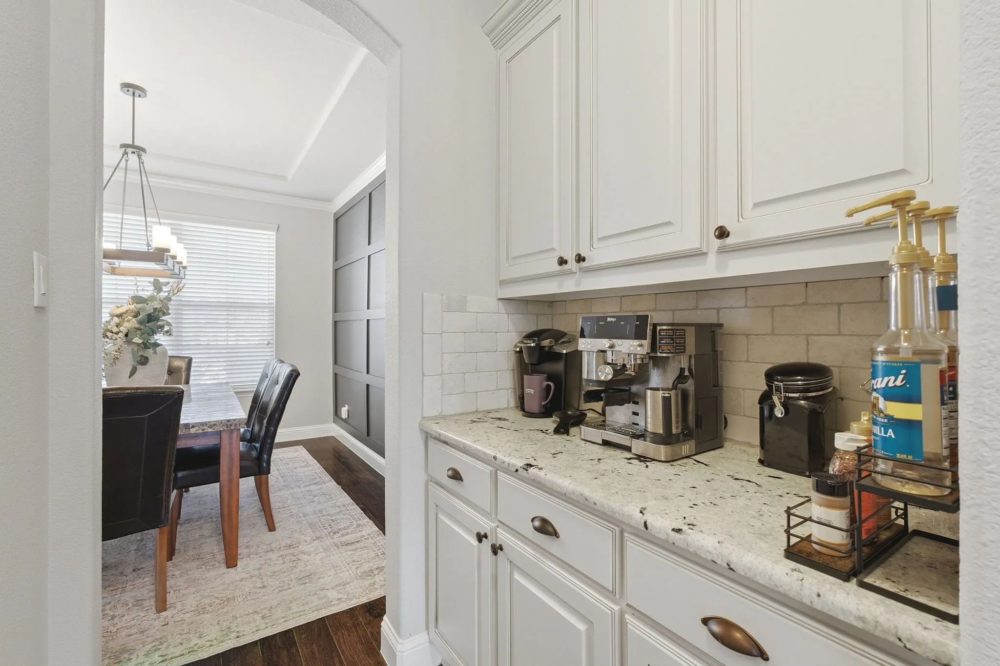 Single Family Residence For Sale in Collin County , 320 Dianna Drive, Prosper, Texas 75078, 4 Bedroom, 4 Bathroom, 3 Garage spaces, 3,679 Sqft, built in 2017, mls#21349194, Real Estate Agent in Prosper, Homes For Sale in Collin county, Homes For Sale in Prosper, Realtor in Prosper Texas, Real Estate Brokerage Independent Realty Texas, Luminita Cordes Realtor