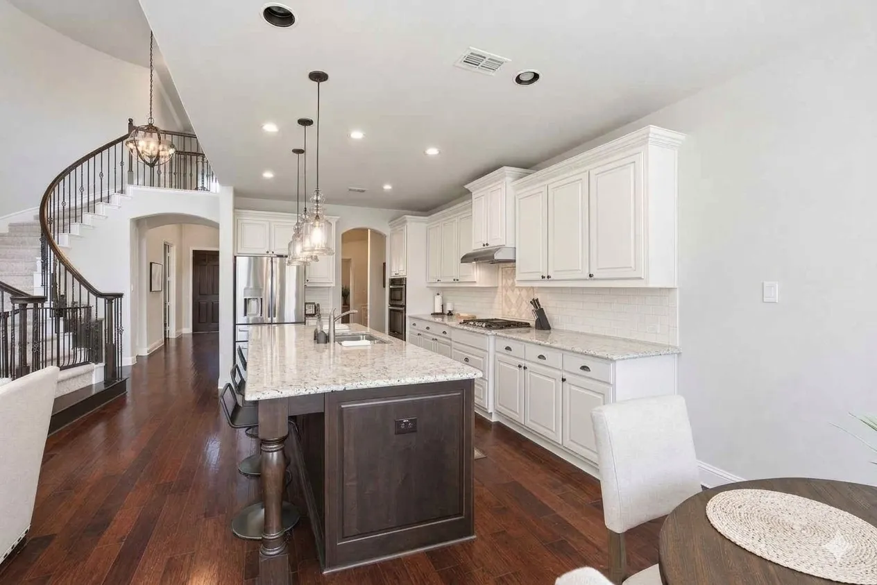 Single Family Residence For Sale in Collin County , 320 Dianna Drive, Prosper, Texas 75078, 4 Bedroom, 4 Bathroom, 3 Garage spaces, 3,679 Sqft, built in 2017, mls#21349194, Real Estate Agent in Prosper, Homes For Sale in Collin county, Homes For Sale in Prosper, Realtor in Prosper Texas, Real Estate Brokerage Independent Realty Texas, Luminita Cordes Realtor