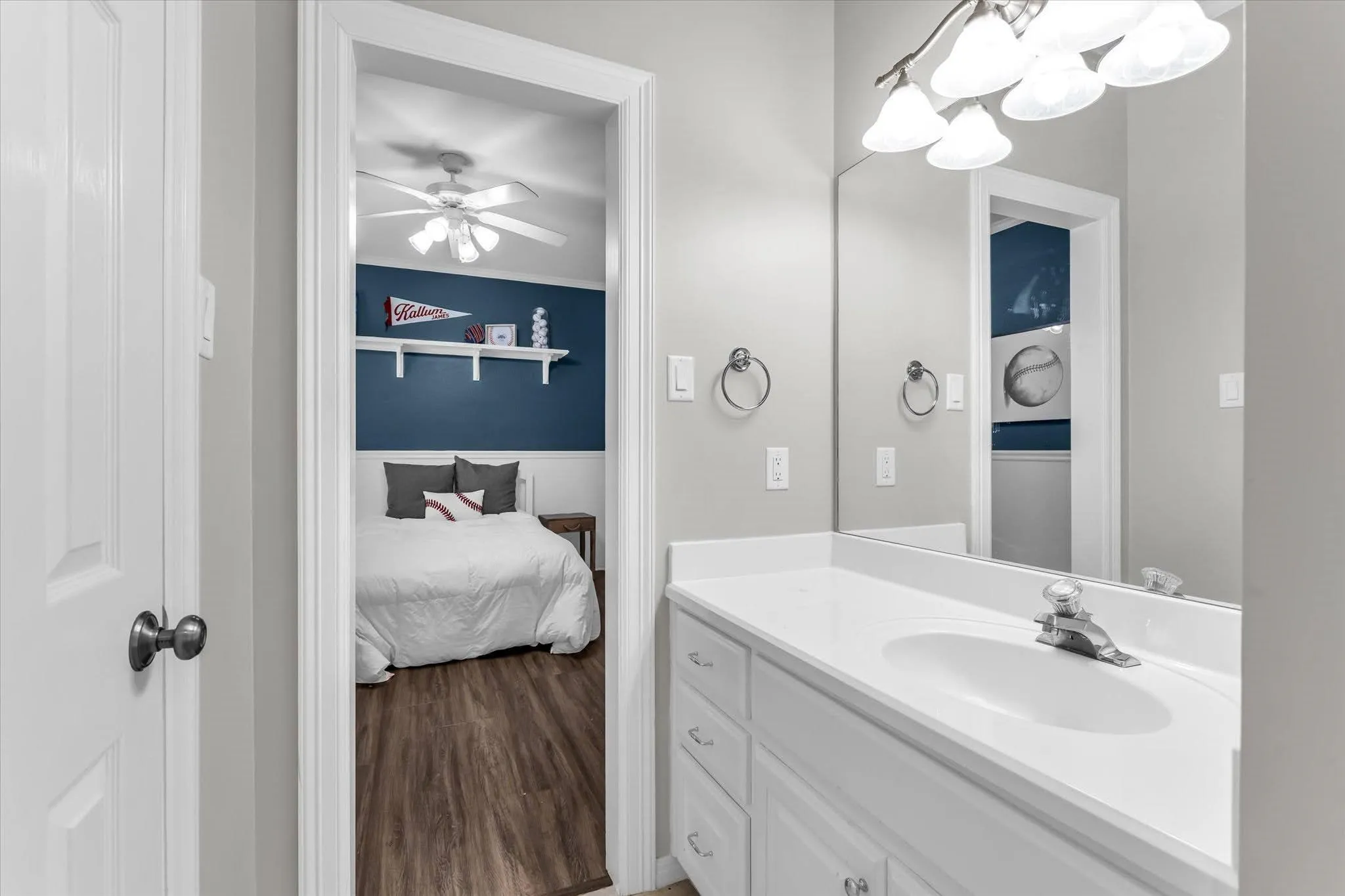 Single Family Residence For Sale in Mc Lennan County , 325 Elm Grove Circle, Mc Gregor, Texas 76657, 4 Bedroom, 3 Bathroom, 3 Garage spaces, 3,421 Sqft, built in 2001, mls#21383419, Real Estate Agent in Mc Gregor, Homes For Sale in Mc Lennan county, Homes For Sale in Mc Gregor, Realtor in Mc Gregor Texas, Real Estate Brokerage Independent Realty Texas, Luminita Cordes Realtor