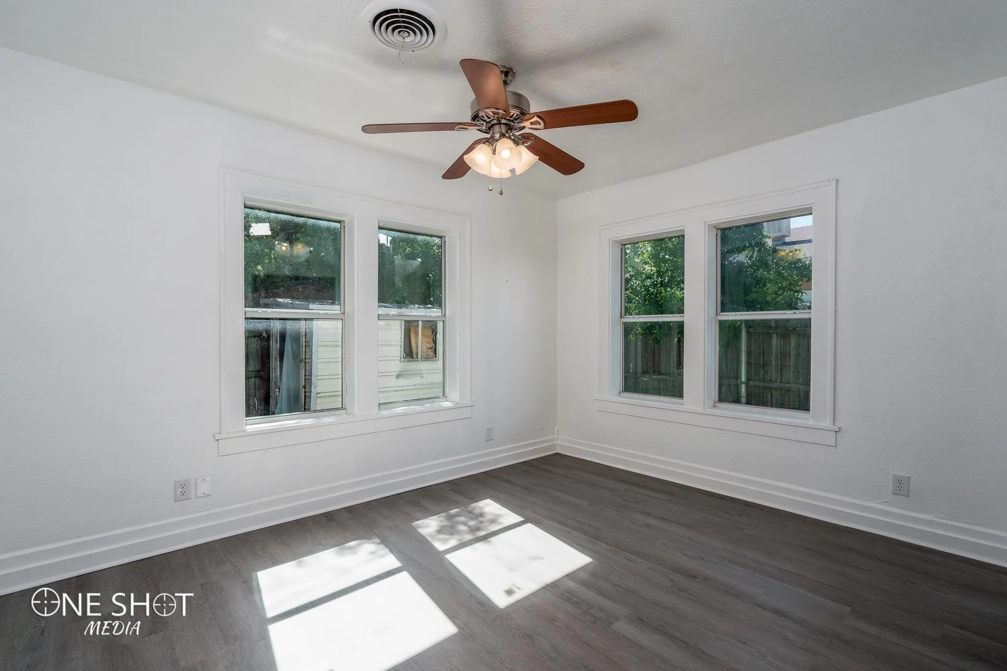 Single Family Residence For Rent in Taylor County , 617 Grand Avenue, Abilene, Texas 79605, 3 Bedroom, 2 Bathroom, Garage spaces, 1,524 Sqft, built in 1941, mls#21375415, Real Estate Agent in Abilene, Homes For Rent in Taylor county, Homes For Rent in Abilene, Realtor in Abilene Texas, Real Estate Brokerage Independent Realty Texas, Luminita Cordes Realtor