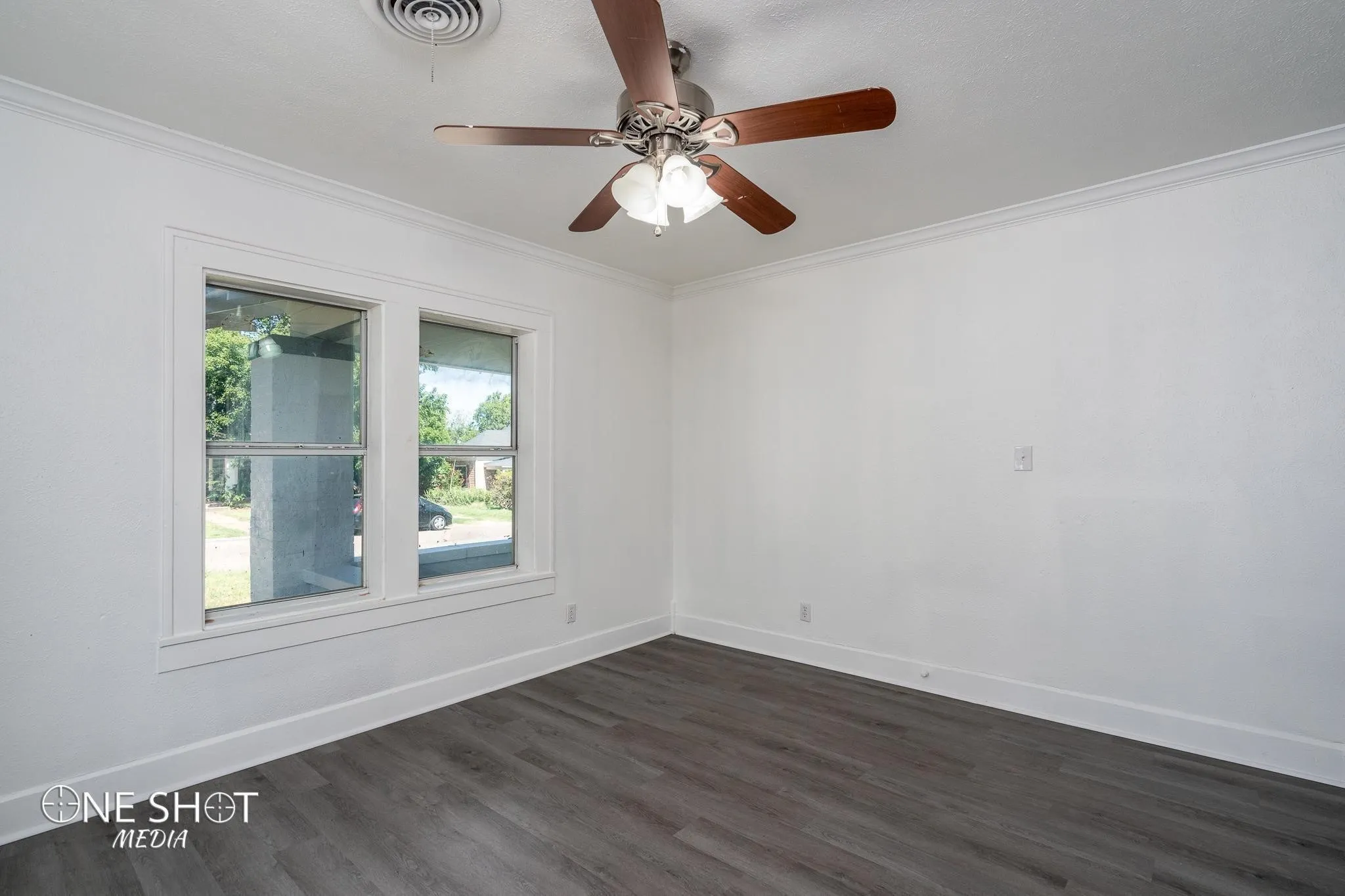 Single Family Residence For Rent in Taylor County , 617 Grand Avenue, Abilene, Texas 79605, 3 Bedroom, 2 Bathroom, Garage spaces, 1,524 Sqft, built in 1941, mls#21375415, Real Estate Agent in Abilene, Homes For Rent in Taylor county, Homes For Rent in Abilene, Realtor in Abilene Texas, Real Estate Brokerage Independent Realty Texas, Luminita Cordes Realtor