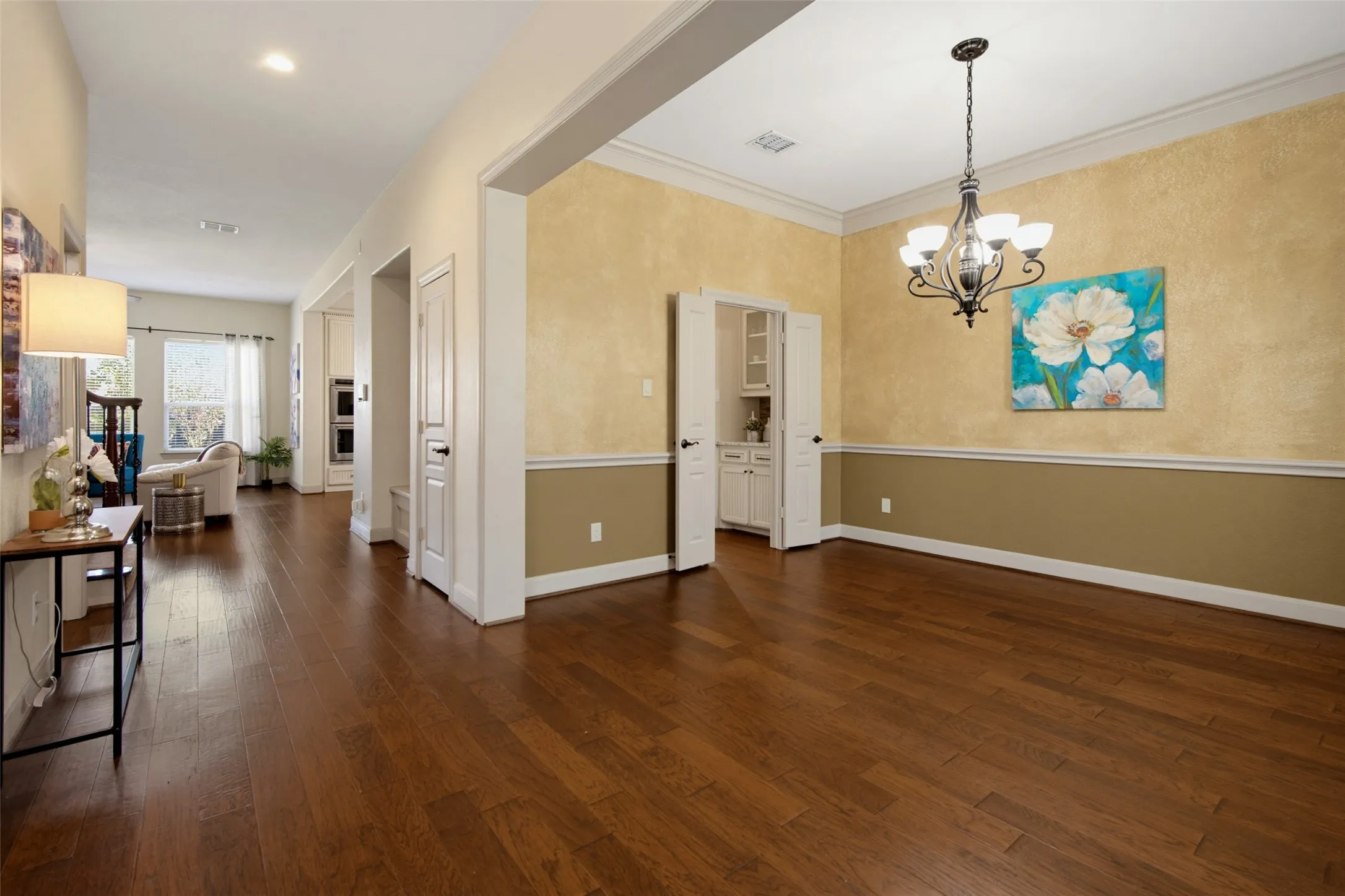 Single Family Residence For Sale in Denton County , 3434 Nation Drive, Frisco, Texas 75034, 4 Bedroom, 4 Bathroom, 2 Garage spaces, 3,012 Sqft, built in 2004, mls#21383532, Real Estate Agent in Frisco, Homes For Sale in Denton county, Homes For Sale in Frisco, Realtor in Frisco Texas, Real Estate Brokerage Independent Realty Texas, Luminita Cordes Realtor