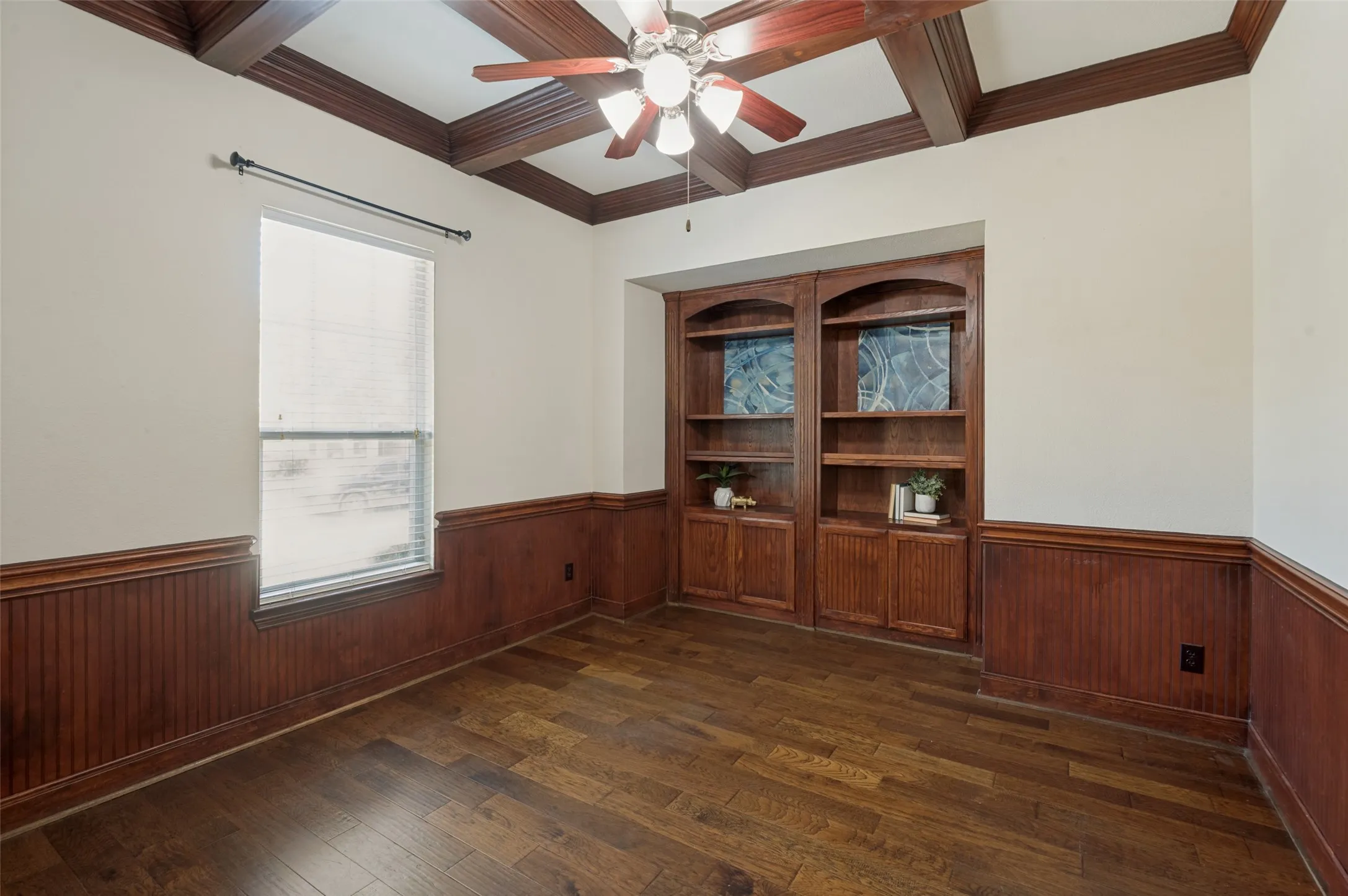 Single Family Residence For Sale in Denton County , 3434 Nation Drive, Frisco, Texas 75034, 4 Bedroom, 4 Bathroom, 2 Garage spaces, 3,012 Sqft, built in 2004, mls#21383532, Real Estate Agent in Frisco, Homes For Sale in Denton county, Homes For Sale in Frisco, Realtor in Frisco Texas, Real Estate Brokerage Independent Realty Texas, Luminita Cordes Realtor