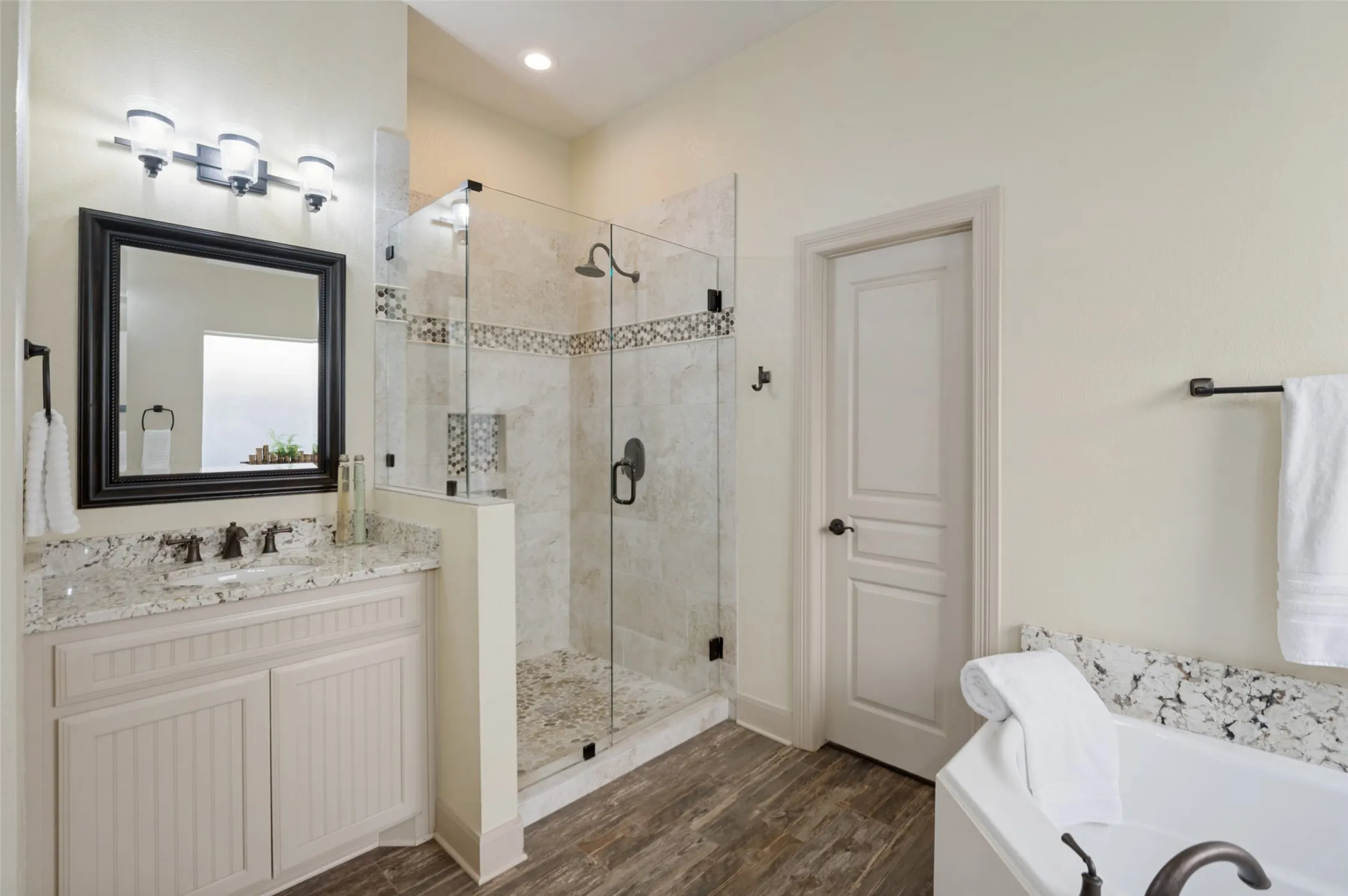 Single Family Residence For Sale in Denton County , 3434 Nation Drive, Frisco, Texas 75034, 4 Bedroom, 4 Bathroom, 2 Garage spaces, 3,012 Sqft, built in 2004, mls#21383532, Real Estate Agent in Frisco, Homes For Sale in Denton county, Homes For Sale in Frisco, Realtor in Frisco Texas, Real Estate Brokerage Independent Realty Texas, Luminita Cordes Realtor