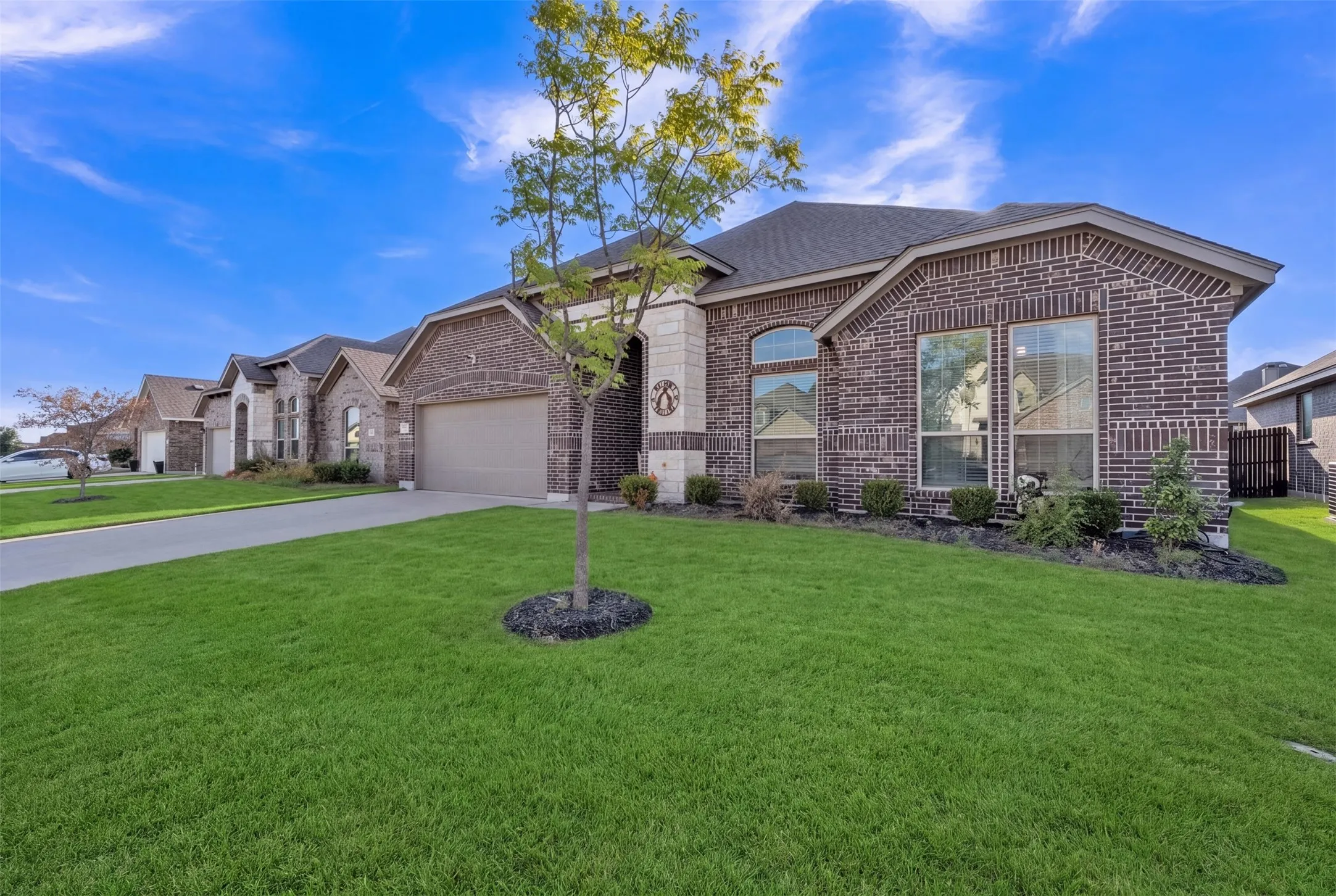 Single Family Residence For Sale in Johnson County , 113 Independence Drive, Joshua, Texas 76058, 4 Bedroom, 3 Bathroom, 2 Garage spaces, 2,598 Sqft, built in 2022, mls#21383394, Real Estate Agent in Joshua, Homes For Sale in Johnson county, Homes For Sale in Joshua, Realtor in Joshua Texas, Real Estate Brokerage Independent Realty Texas, Luminita Cordes Realtor