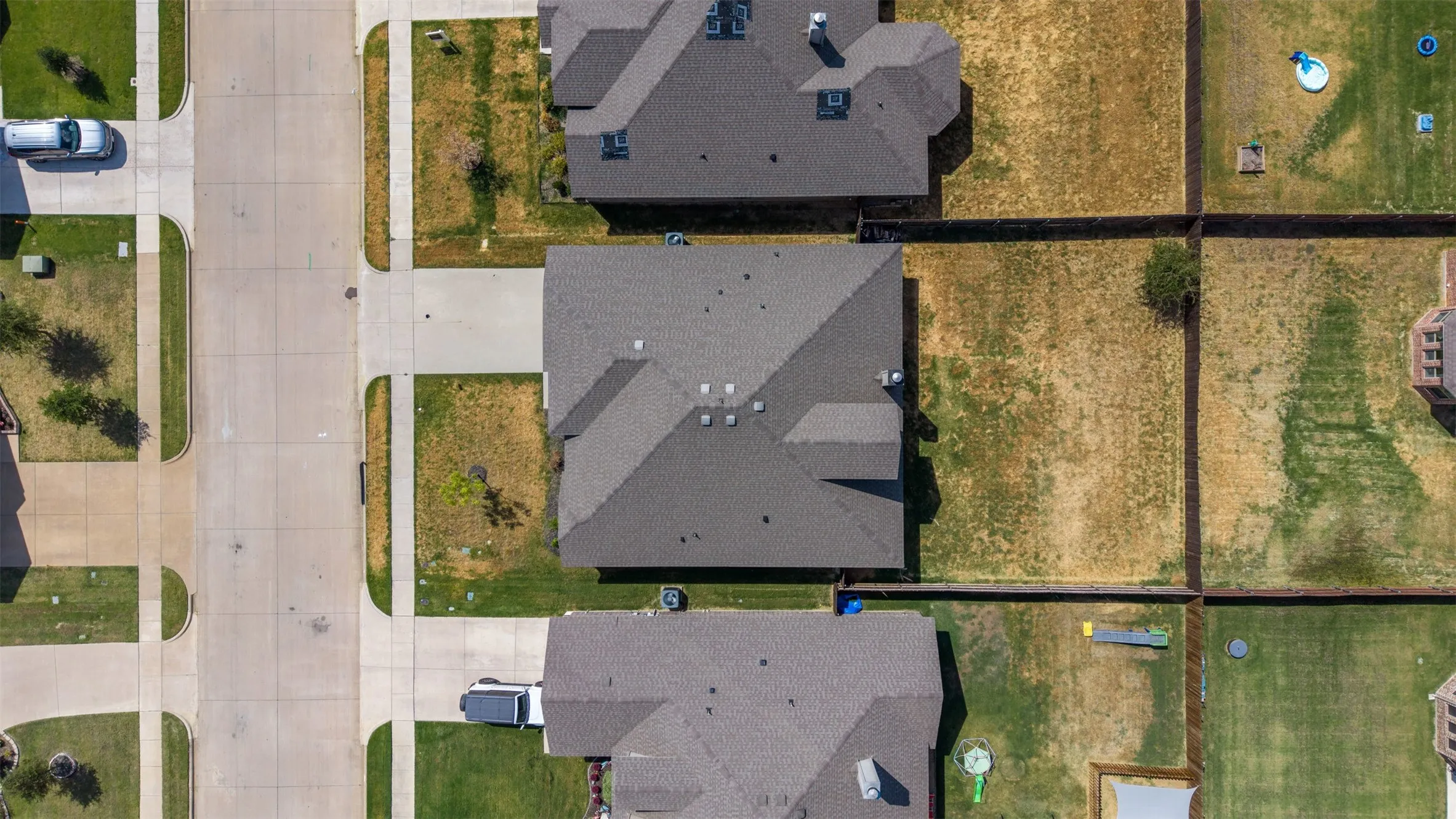 Single Family Residence For Sale in Johnson County , 113 Independence Drive, Joshua, Texas 76058, 4 Bedroom, 3 Bathroom, 2 Garage spaces, 2,598 Sqft, built in 2022, mls#21383394, Real Estate Agent in Joshua, Homes For Sale in Johnson county, Homes For Sale in Joshua, Realtor in Joshua Texas, Real Estate Brokerage Independent Realty Texas, Luminita Cordes Realtor