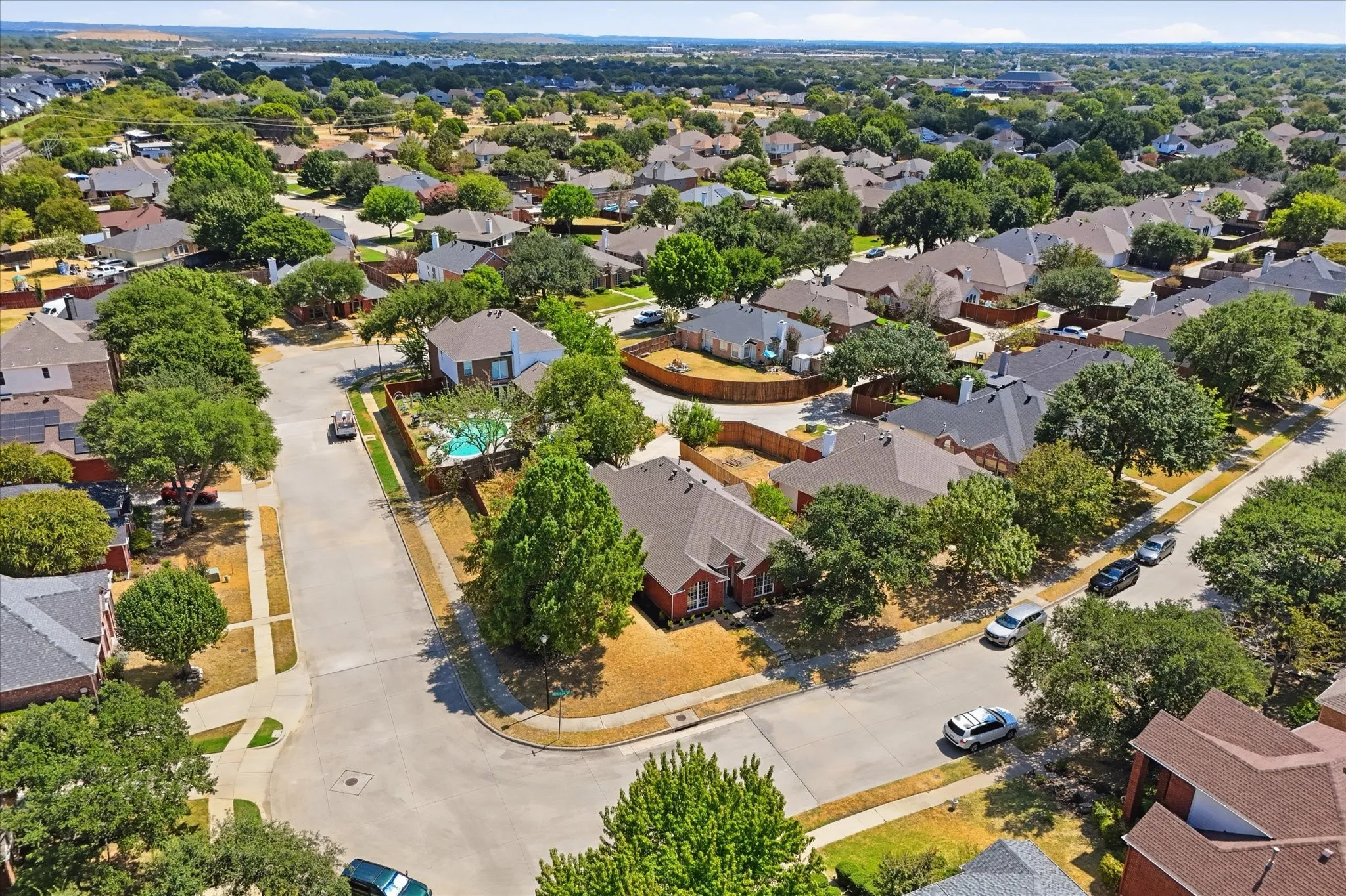Single Family Residence For Sale in Denton County , 1269 Winston Drive, Lewisville, Texas 75077, 4 Bedroom, 2 Bathroom, 2 Garage spaces, 2,069 Sqft, built in 1998, mls#21382831, Real Estate Agent in Lewisville, Homes For Sale in Denton county, Homes For Sale in Lewisville, Realtor in Lewisville Texas, Real Estate Brokerage Independent Realty Texas, Luminita Cordes Realtor
