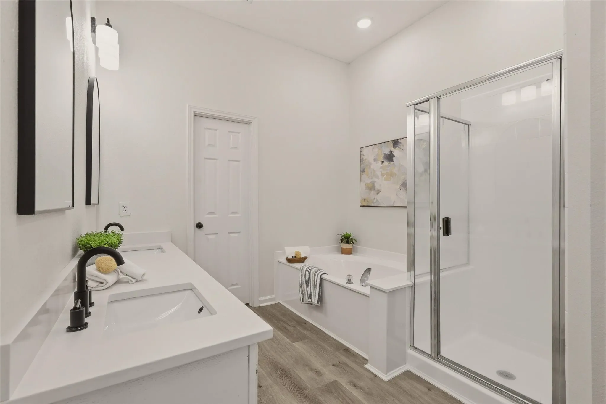 Single Family Residence For Sale in Denton County , 1269 Winston Drive, Lewisville, Texas 75077, 4 Bedroom, 2 Bathroom, 2 Garage spaces, 2,069 Sqft, built in 1998, mls#21382831, Real Estate Agent in Lewisville, Homes For Sale in Denton county, Homes For Sale in Lewisville, Realtor in Lewisville Texas, Real Estate Brokerage Independent Realty Texas, Luminita Cordes Realtor