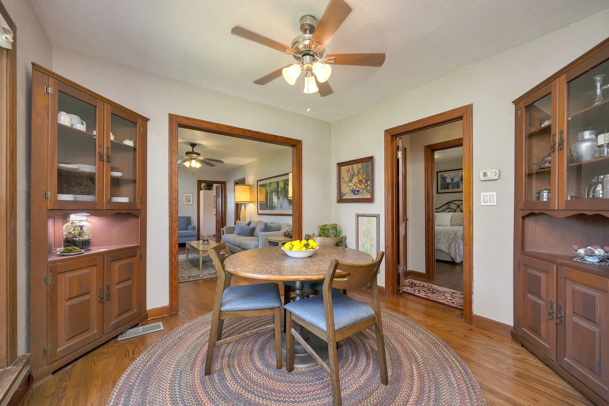 Single Family Residence For Sale in Tarrant County , 4000 Medford Road, Fort Worth, Texas 76103, 4 Bedroom, 2 Bathroom, 2 Garage spaces, 1,557 Sqft, built in 1941, mls#21361528, Real Estate Agent in Fort Worth, Homes For Sale in Tarrant county, Homes For Sale in Fort Worth, Realtor in Fort Worth Texas, Real Estate Brokerage Independent Realty Texas, Luminita Cordes Realtor