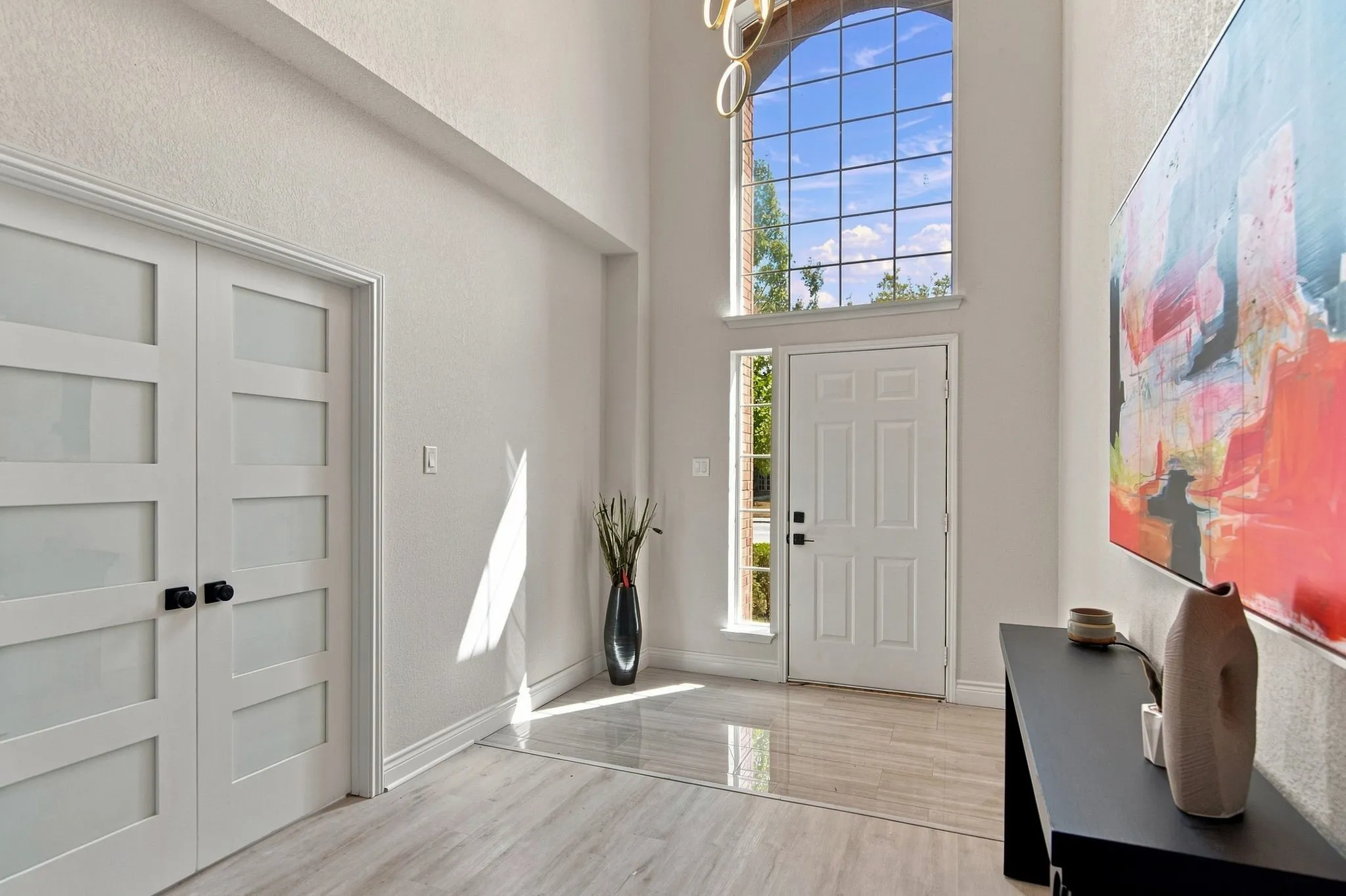 Single Family Residence For Sale in Tarrant County , 7113 Top Rail Run, Fort Worth, Texas 76179, 5 Bedroom, 3 Bathroom, 3 Garage spaces, 3,287 Sqft, built in 2001, mls#21383169, Real Estate Agent in Fort Worth, Homes For Sale in Tarrant county, Homes For Sale in Fort Worth, Realtor in Fort Worth Texas, Real Estate Brokerage Independent Realty Texas, Luminita Cordes Realtor